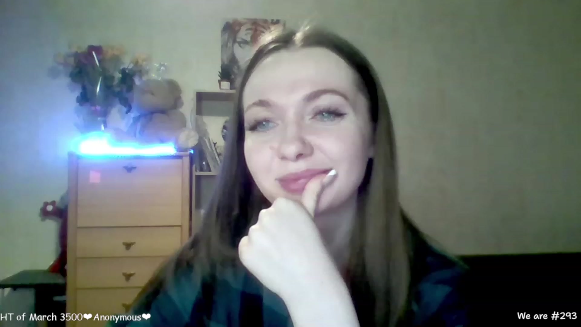 Gallery image thumbnail from LizaGhost's myfreecams stream on, 03/12/2023, 16:34 image 4 of 20