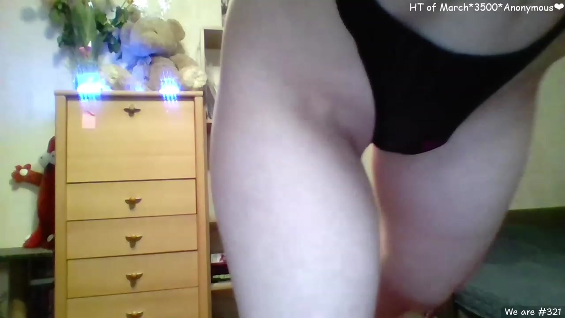 Gallery image thumbnail from LizaGhost's myfreecams stream on, 03/13/2023, 15:45 image 10 of 20
