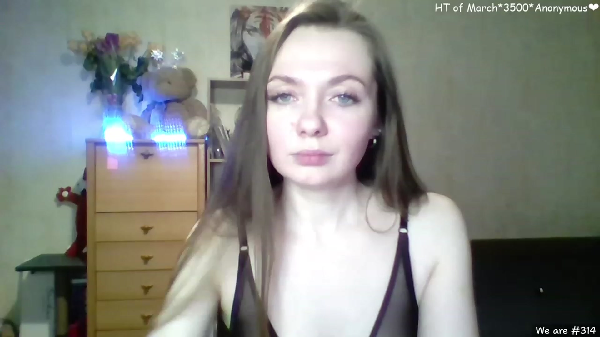 Gallery image thumbnail from LizaGhost's myfreecams stream on, 03/13/2023, 17:44 image 6 of 20