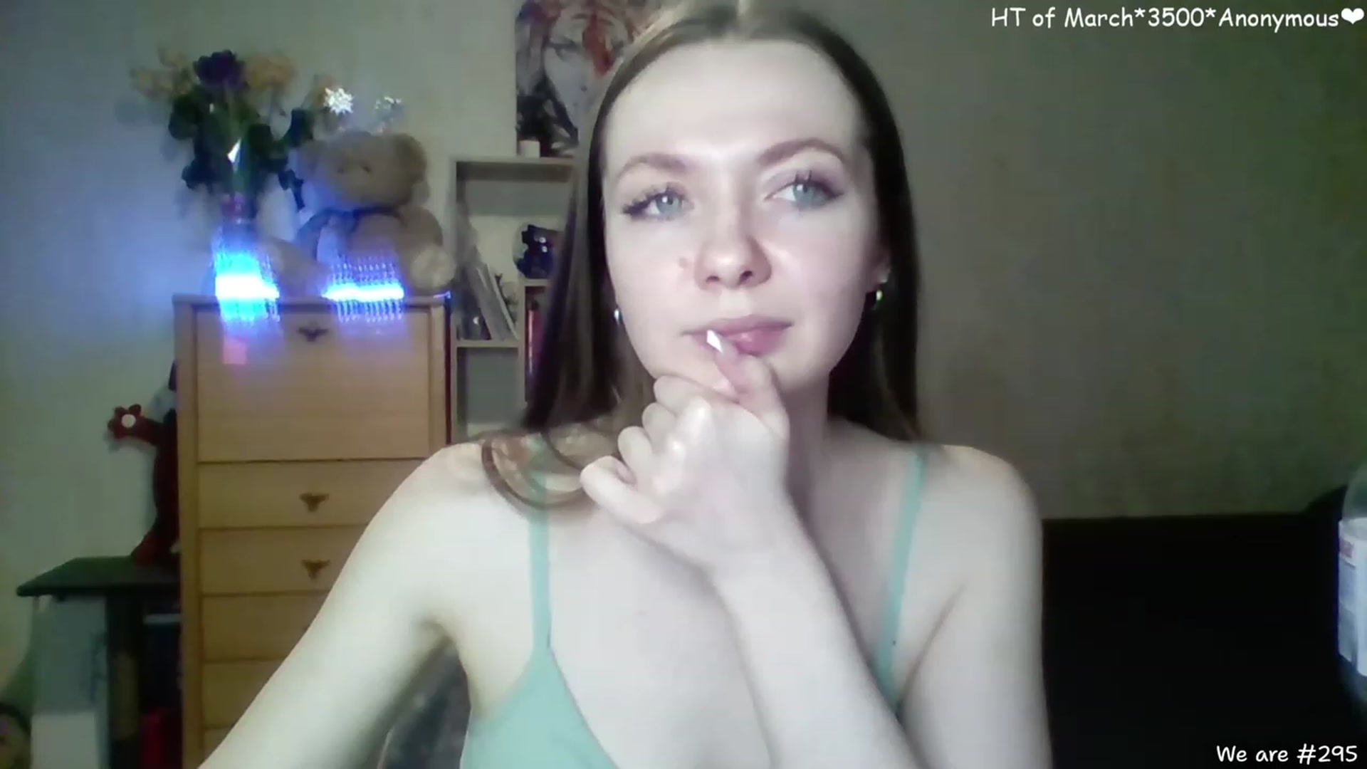 Gallery image thumbnail from LizaGhost's myfreecams stream on, 03/14/2023, 17:34 image 16 of 20
