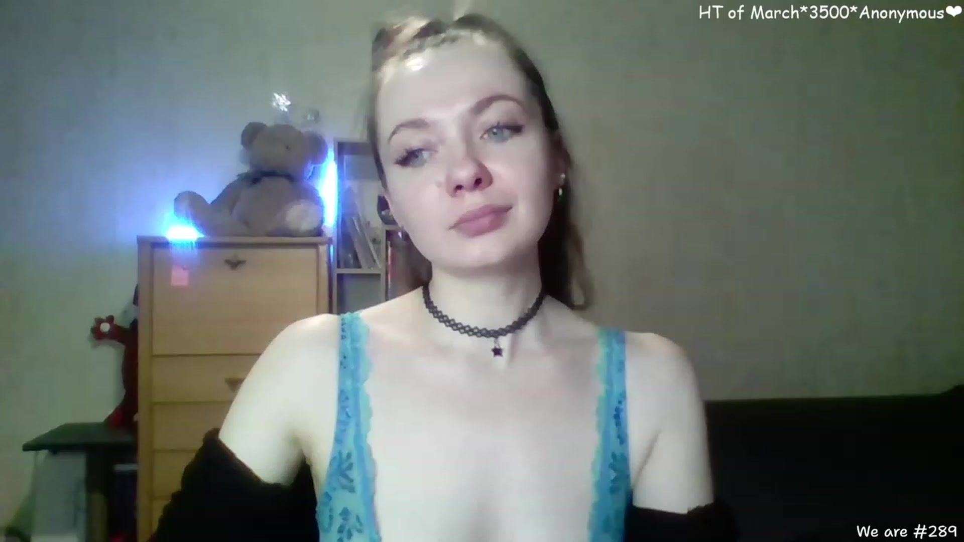 Gallery image thumbnail from LizaGhost's myfreecams stream on, 03/15/2023, 16:45 image 17 of 20