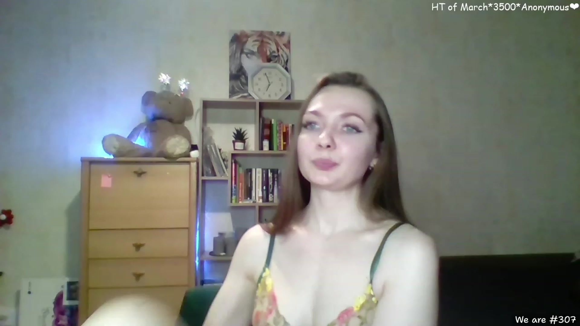 Gallery image thumbnail from LizaGhost's myfreecams stream on, 03/17/2023, 18:12 image 10 of 20
