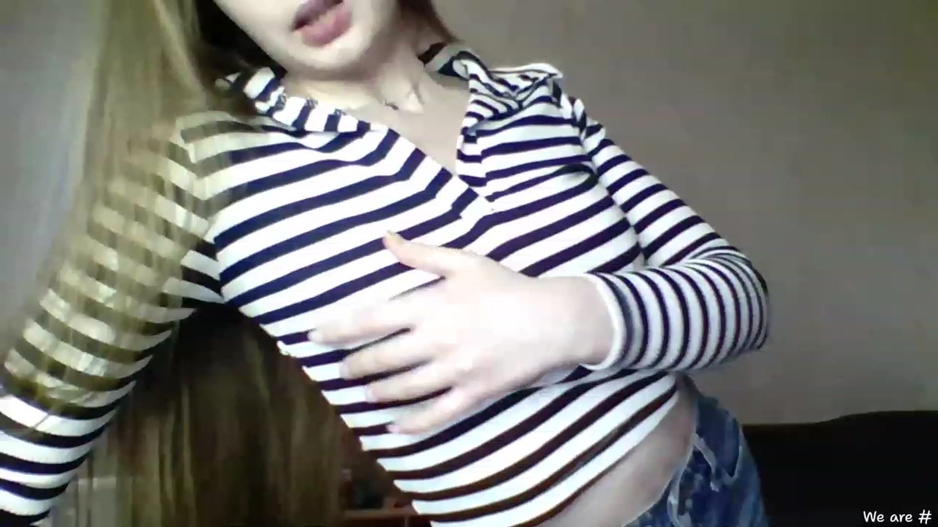 Gallery image thumbnail from LizaGhost's myfreecams stream on, 04/05/2023, 13:19 image 7 of 20