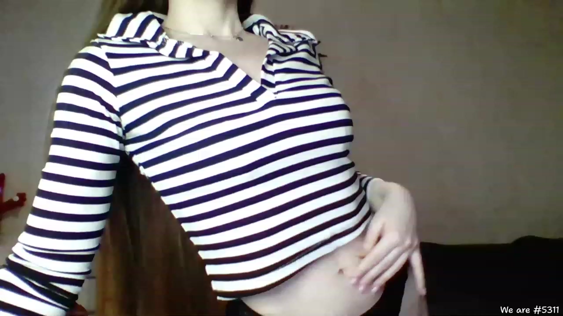 Gallery image thumbnail from LizaGhost's myfreecams stream on, 04/05/2023, 15:36 image 6 of 20