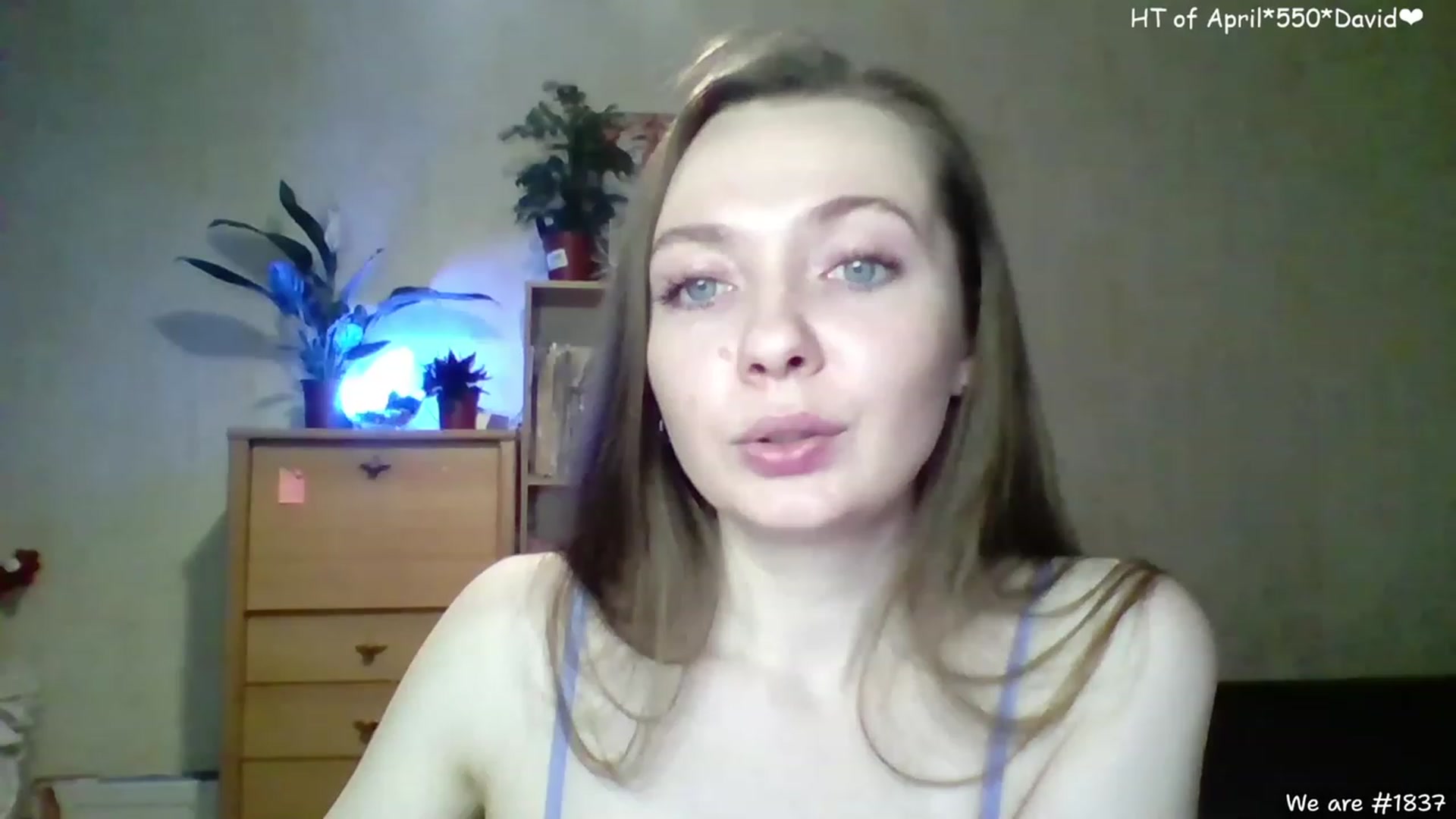 Gallery image thumbnail from LizaGhost's myfreecams stream on, 04/06/2023, 17:00 image 13 of 20