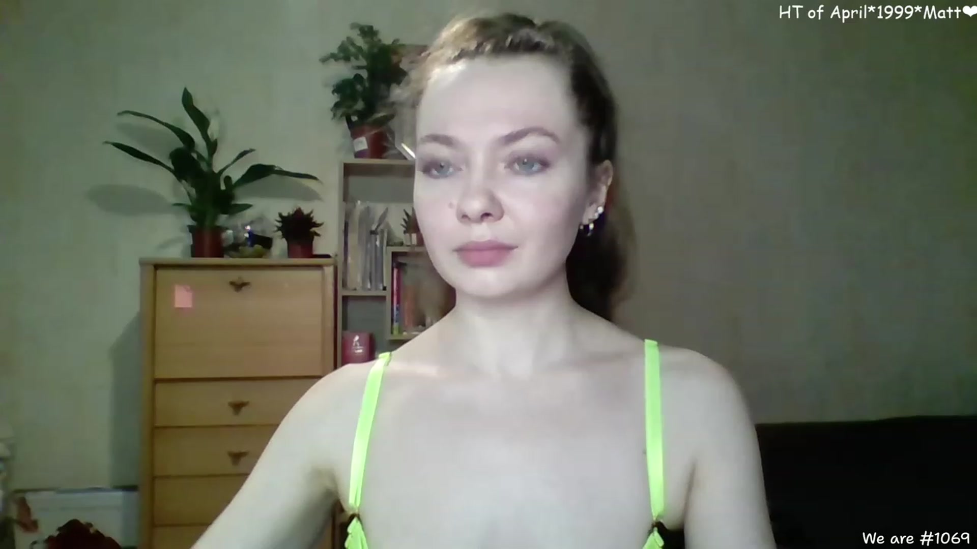 Gallery image thumbnail from LizaGhost's myfreecams stream on, 04/07/2023, 14:18 image 8 of 20