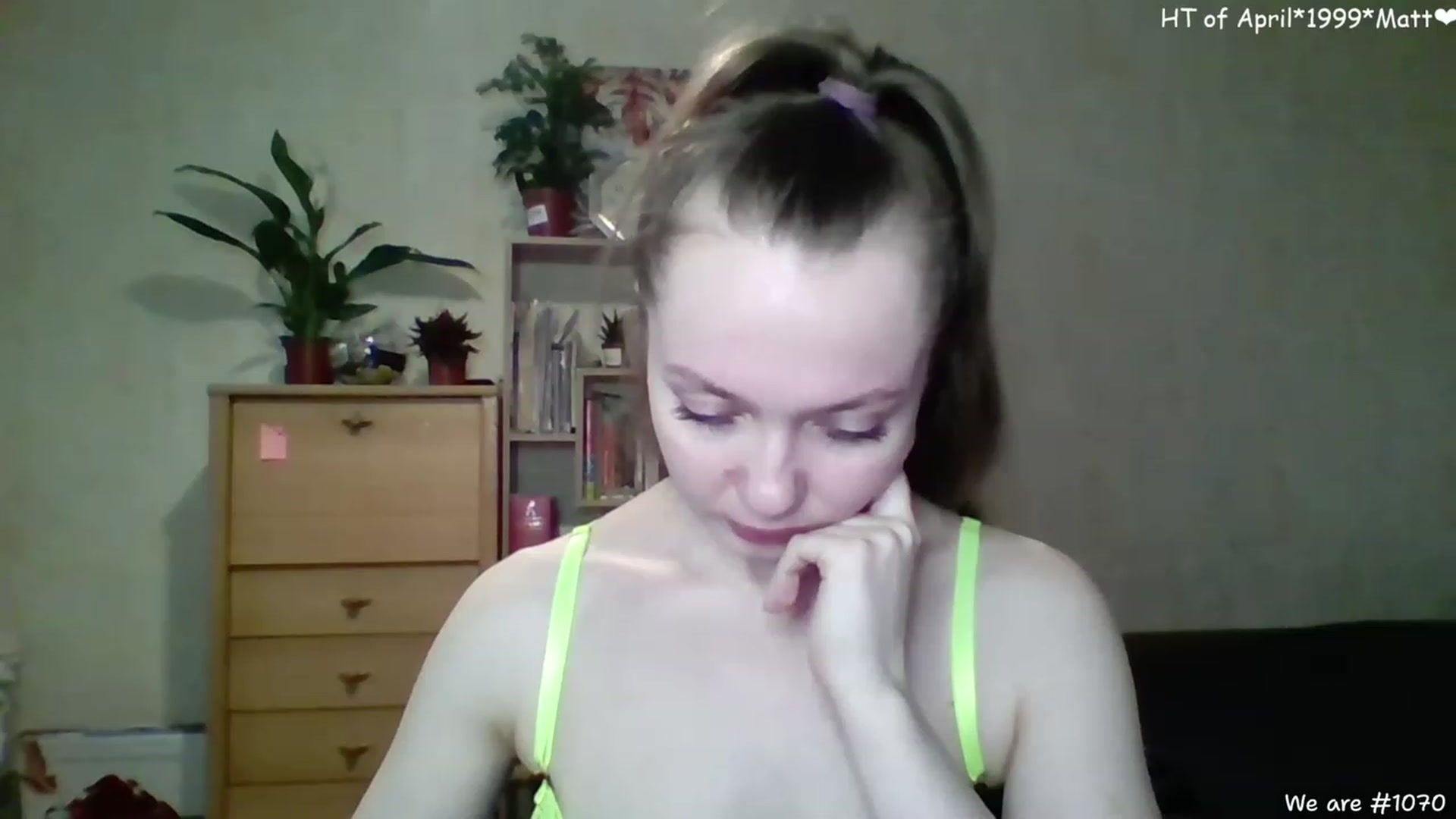 Gallery image thumbnail from LizaGhost's myfreecams stream on, 04/07/2023, 14:18 image 16 of 20