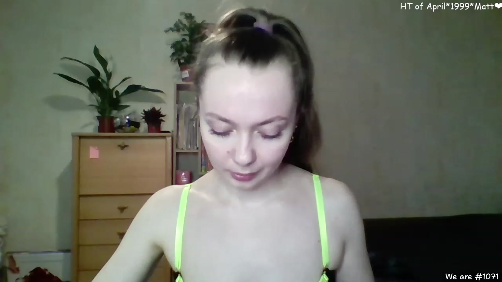 Gallery image thumbnail from LizaGhost's myfreecams stream on, 04/07/2023, 14:18 image 19 of 20