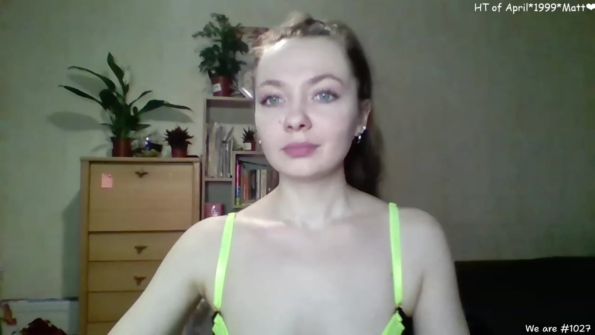 Gallery image thumbnail from LizaGhost's myfreecams stream on, 04/07/2023, 15:17 image 18 of 20