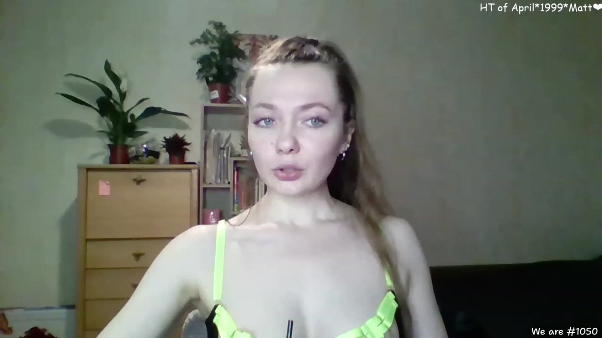 Gallery image thumbnail from LizaGhost's myfreecams stream on, 04/07/2023, 15:17 image 9 of 20