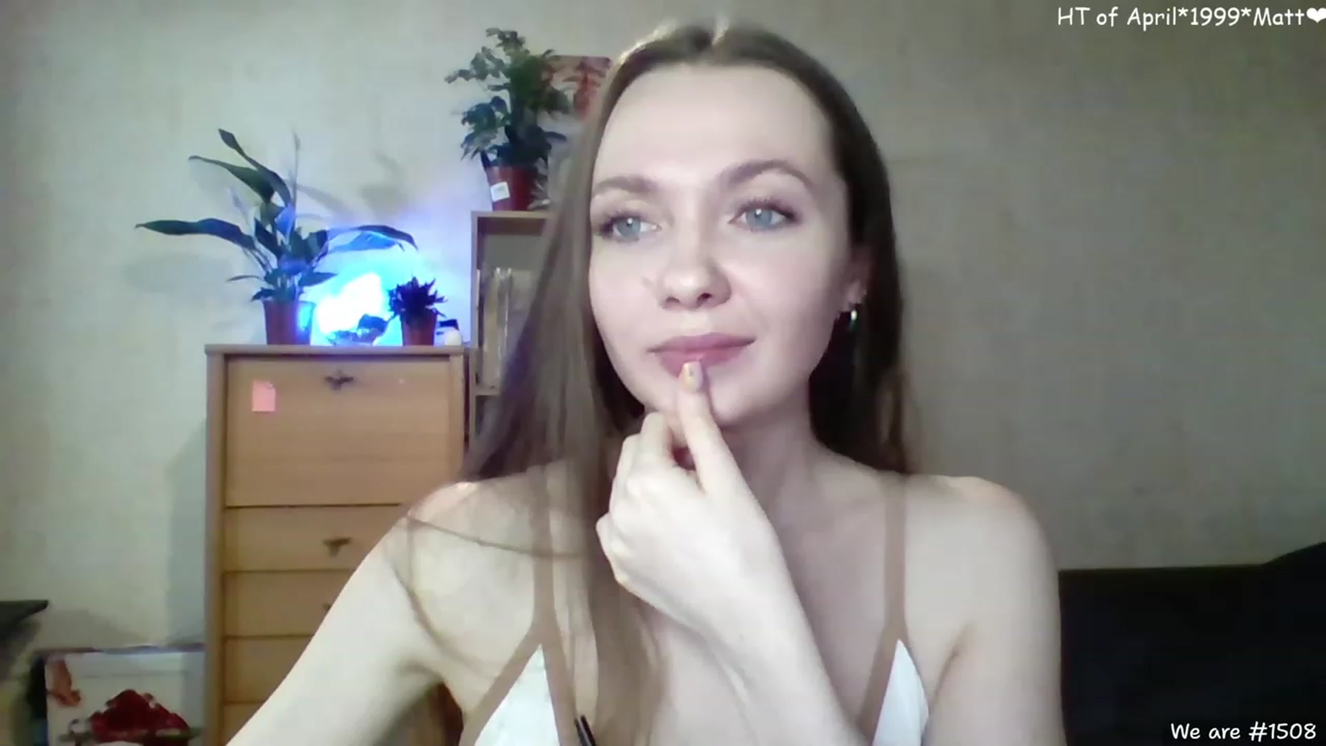 Gallery image thumbnail from LizaGhost's myfreecams stream on, 04/10/2023, 13:18 image 16 of 20