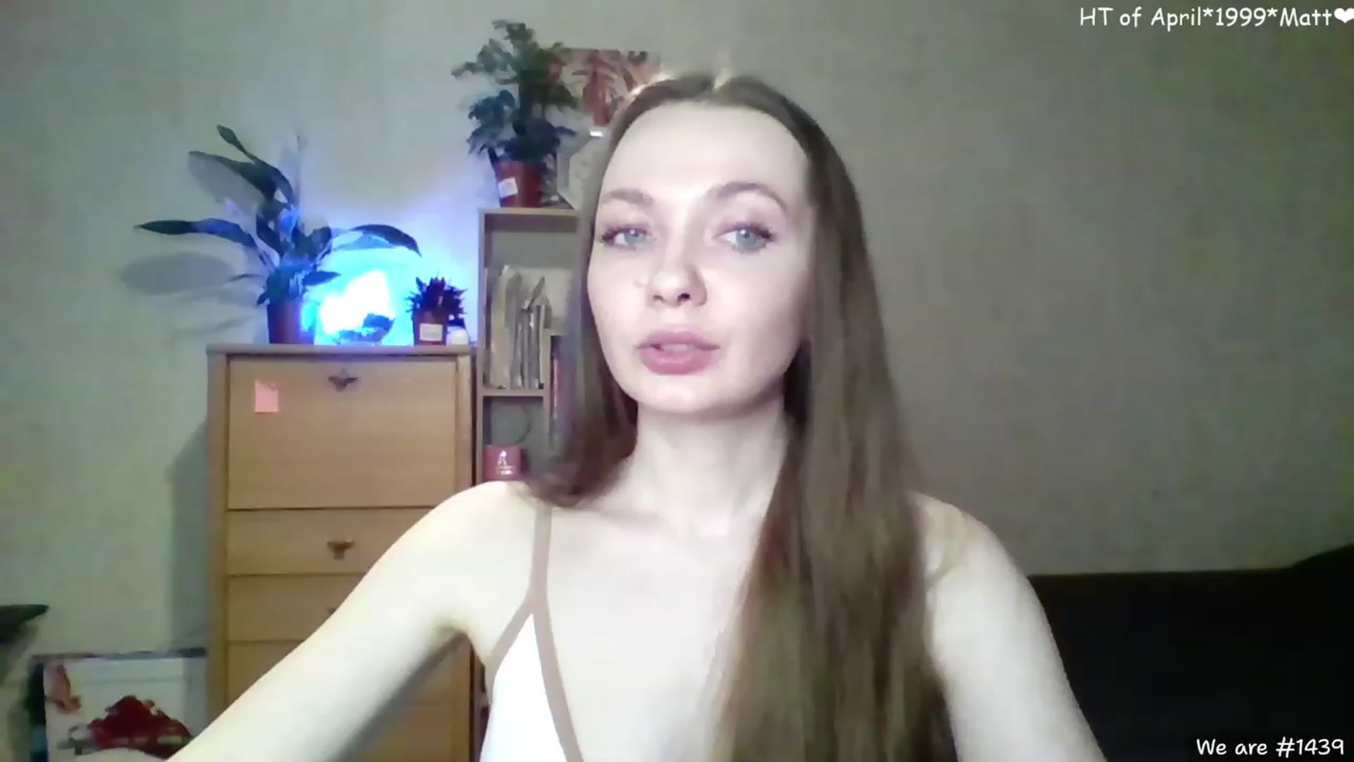 Gallery image thumbnail from LizaGhost's myfreecams stream on, 04/10/2023, 16:00 image 17 of 20