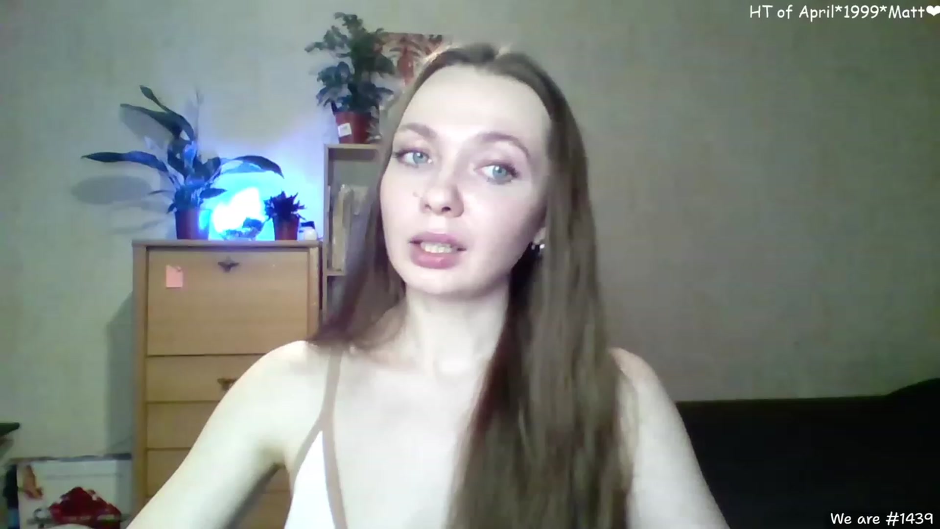 Gallery image thumbnail from LizaGhost's myfreecams stream on, 04/10/2023, 16:00 image 15 of 20