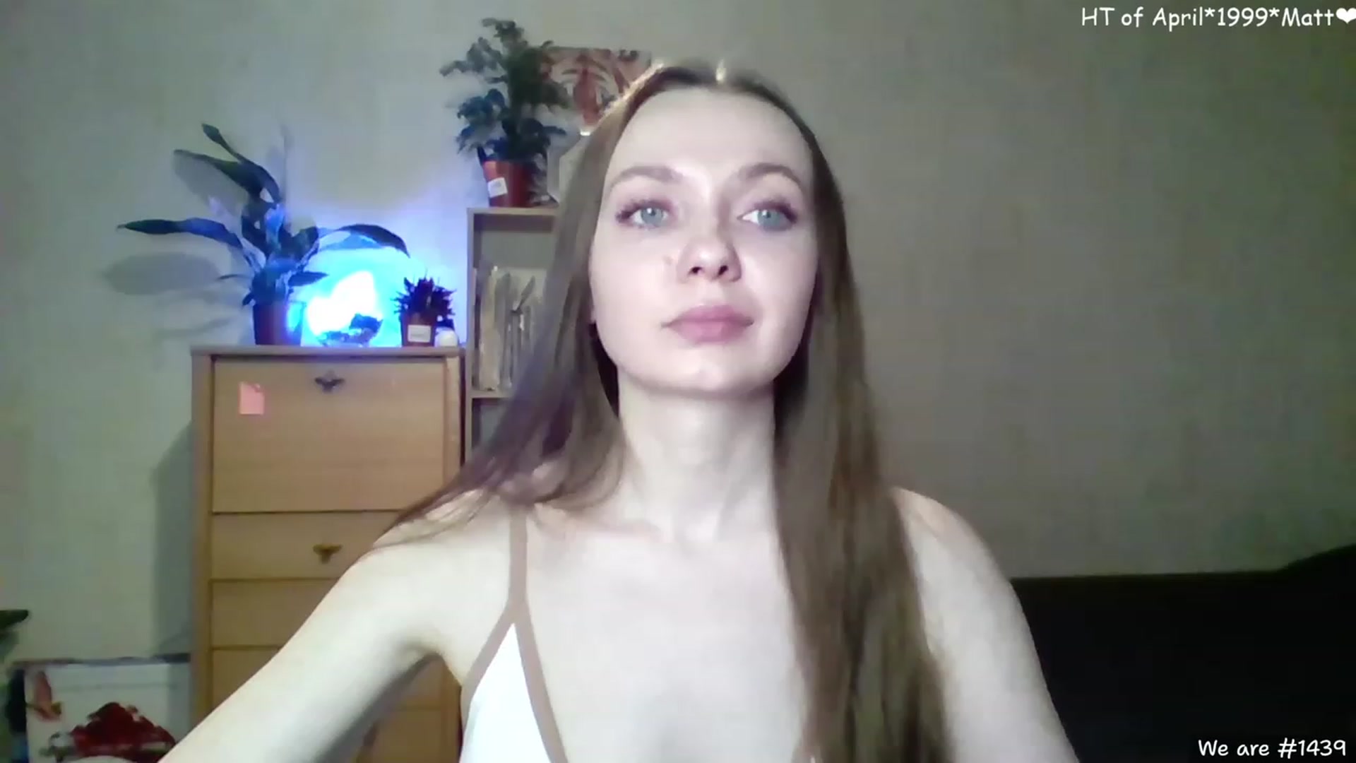 Gallery image thumbnail from LizaGhost's myfreecams stream on, 04/10/2023, 16:00 image 16 of 20