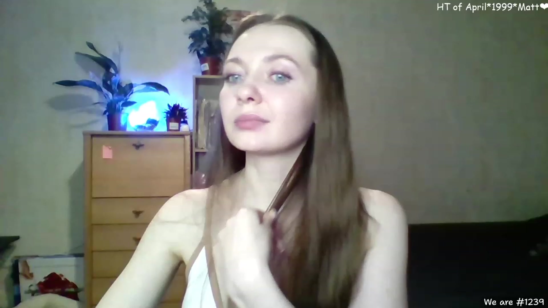 Gallery image thumbnail from LizaGhost's myfreecams stream on, 04/10/2023, 17:02 image 18 of 20