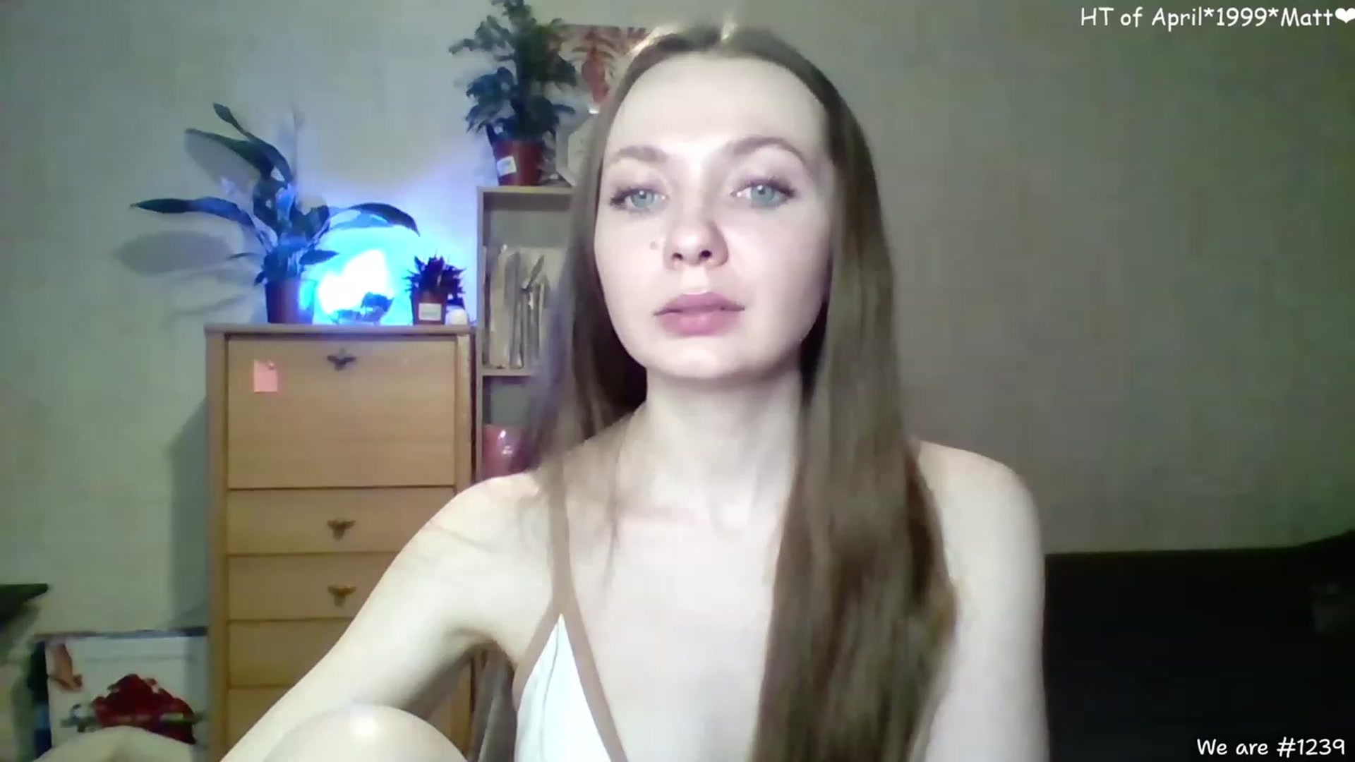 Gallery image thumbnail from LizaGhost's myfreecams stream on, 04/10/2023, 17:02 image 16 of 20