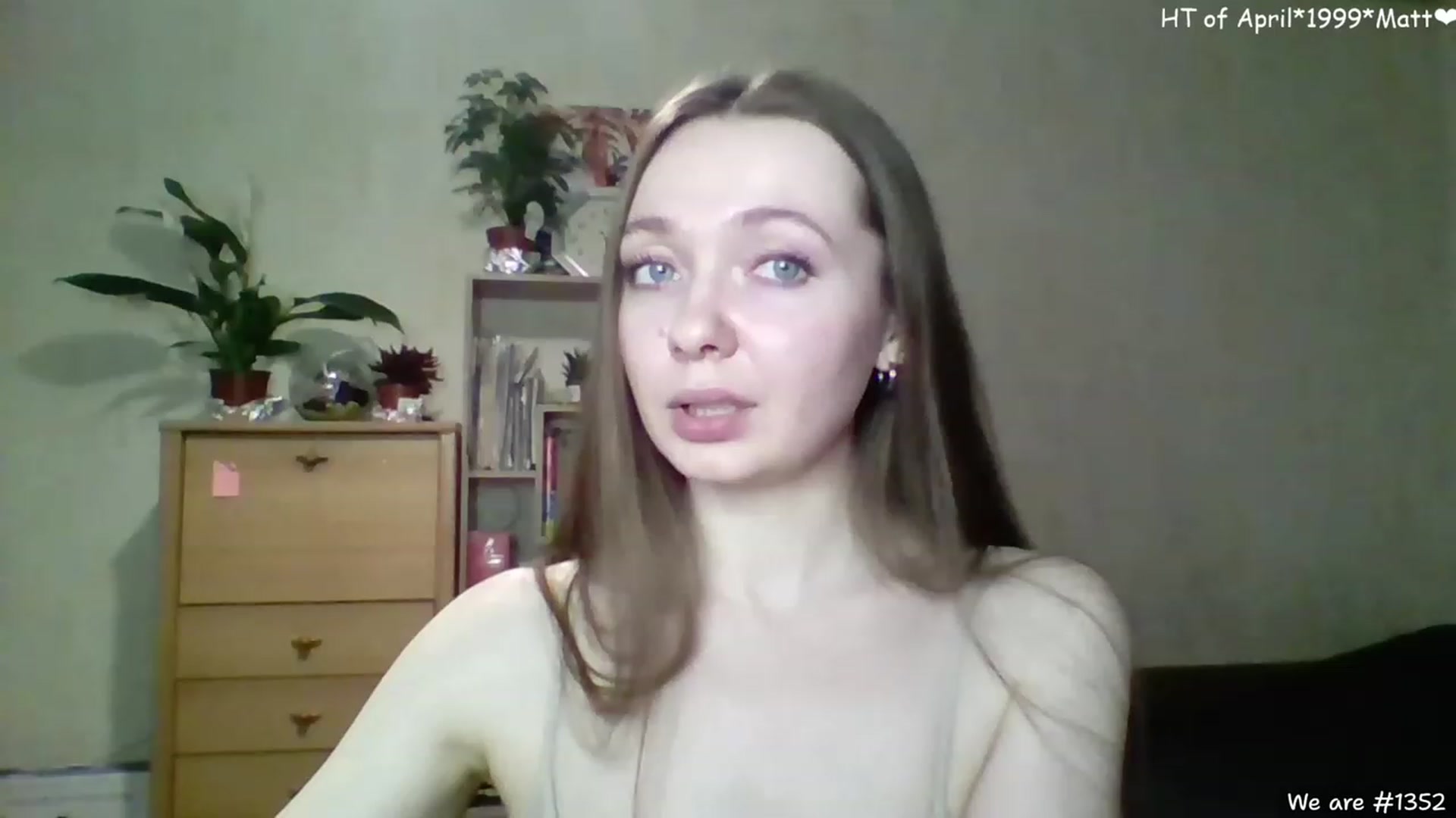 Gallery image thumbnail from LizaGhost's myfreecams stream on, 04/11/2023, 15:45 image 6 of 20