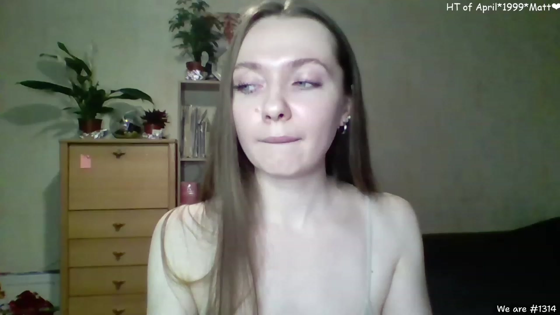 Gallery image thumbnail from LizaGhost's myfreecams stream on, 04/11/2023, 16:21 image 2 of 20