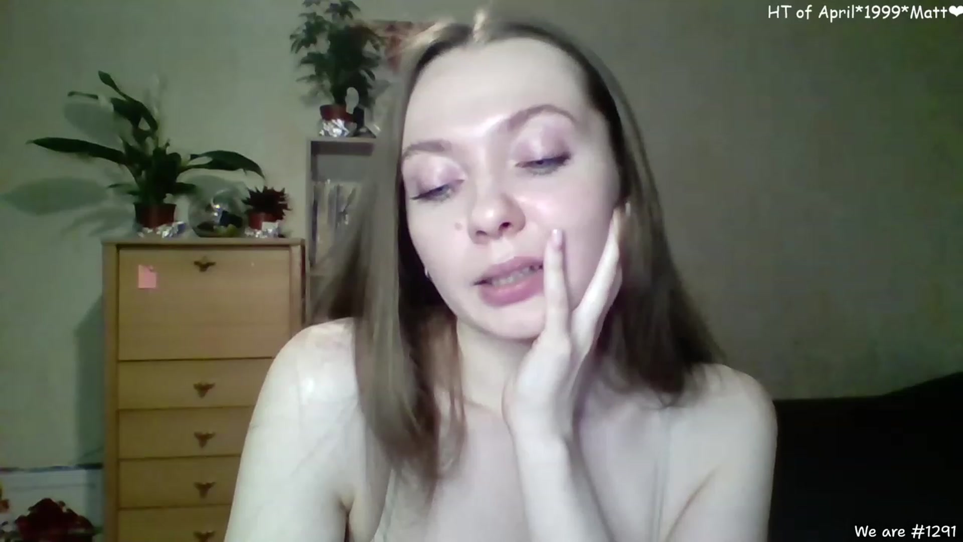 Gallery image thumbnail from LizaGhost's myfreecams stream on, 04/11/2023, 16:21 image 15 of 20