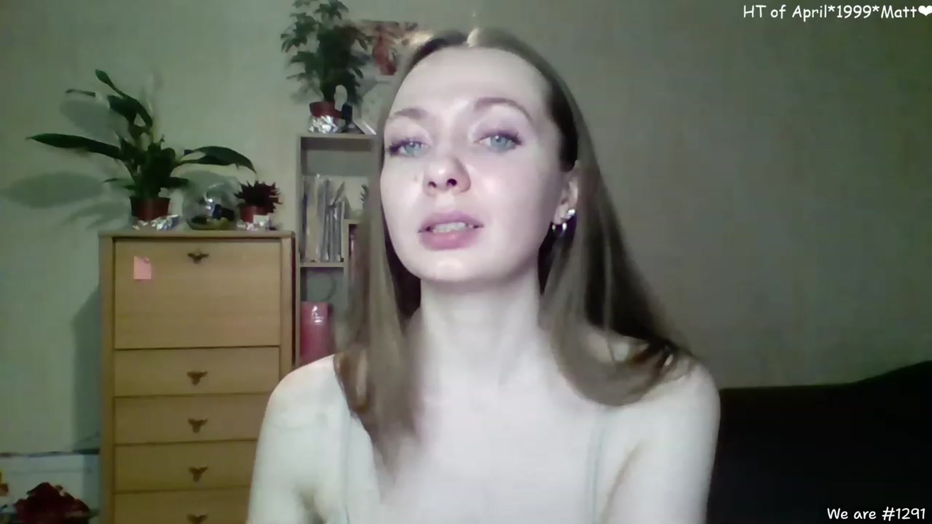 Gallery image thumbnail from LizaGhost's myfreecams stream on, 04/11/2023, 16:21 image 16 of 20