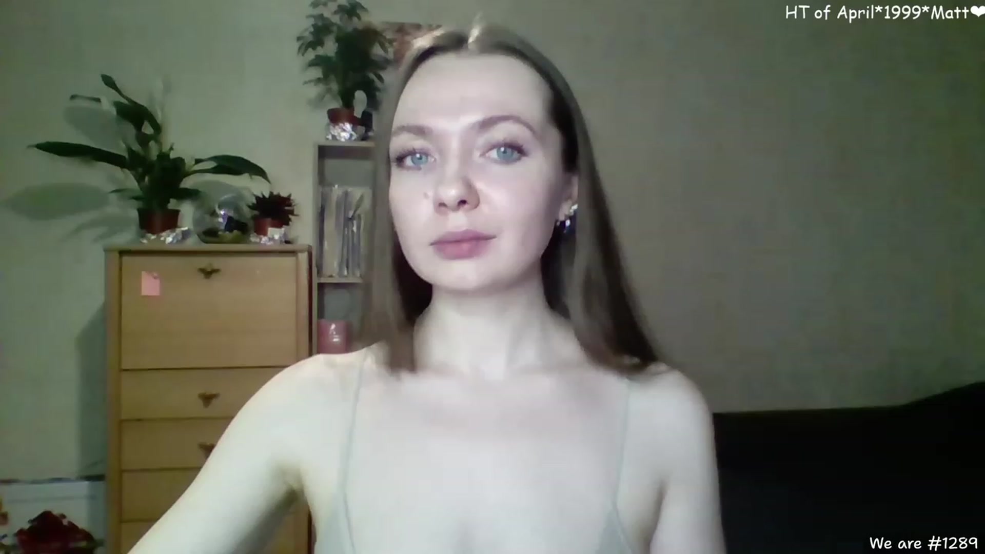 Gallery image thumbnail from LizaGhost's myfreecams stream on, 04/11/2023, 16:21 image 10 of 20