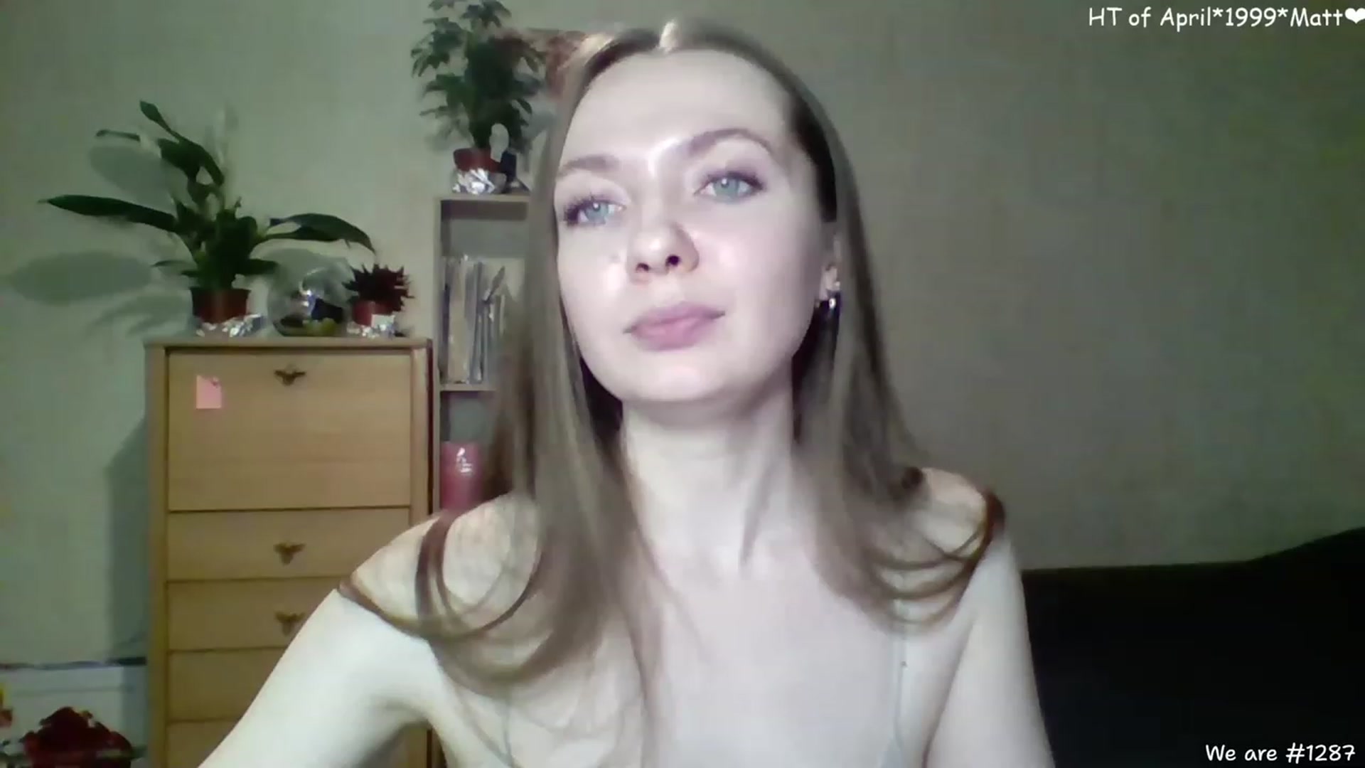 Gallery image thumbnail from LizaGhost's myfreecams stream on, 04/11/2023, 16:21 image 7 of 20
