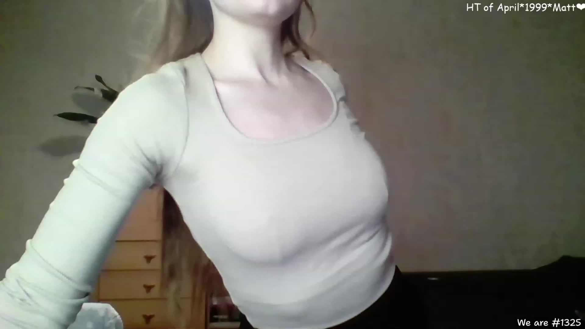 Gallery image thumbnail from LizaGhost's myfreecams stream on, 04/12/2023, 14:46 image 4 of 20