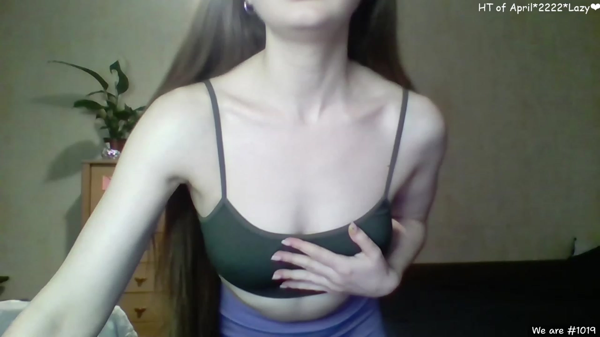 Gallery image thumbnail from LizaGhost's myfreecams stream on, 04/13/2023, 15:52 image 9 of 20