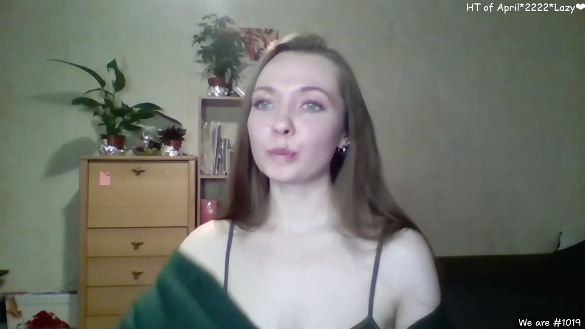 Gallery image thumbnail from LizaGhost's myfreecams stream on, 04/13/2023, 15:52 image 8 of 20