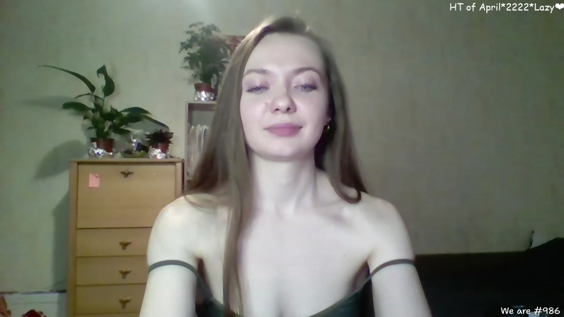 Gallery image thumbnail from LizaGhost's myfreecams stream on, 04/13/2023, 16:50 image 12 of 20
