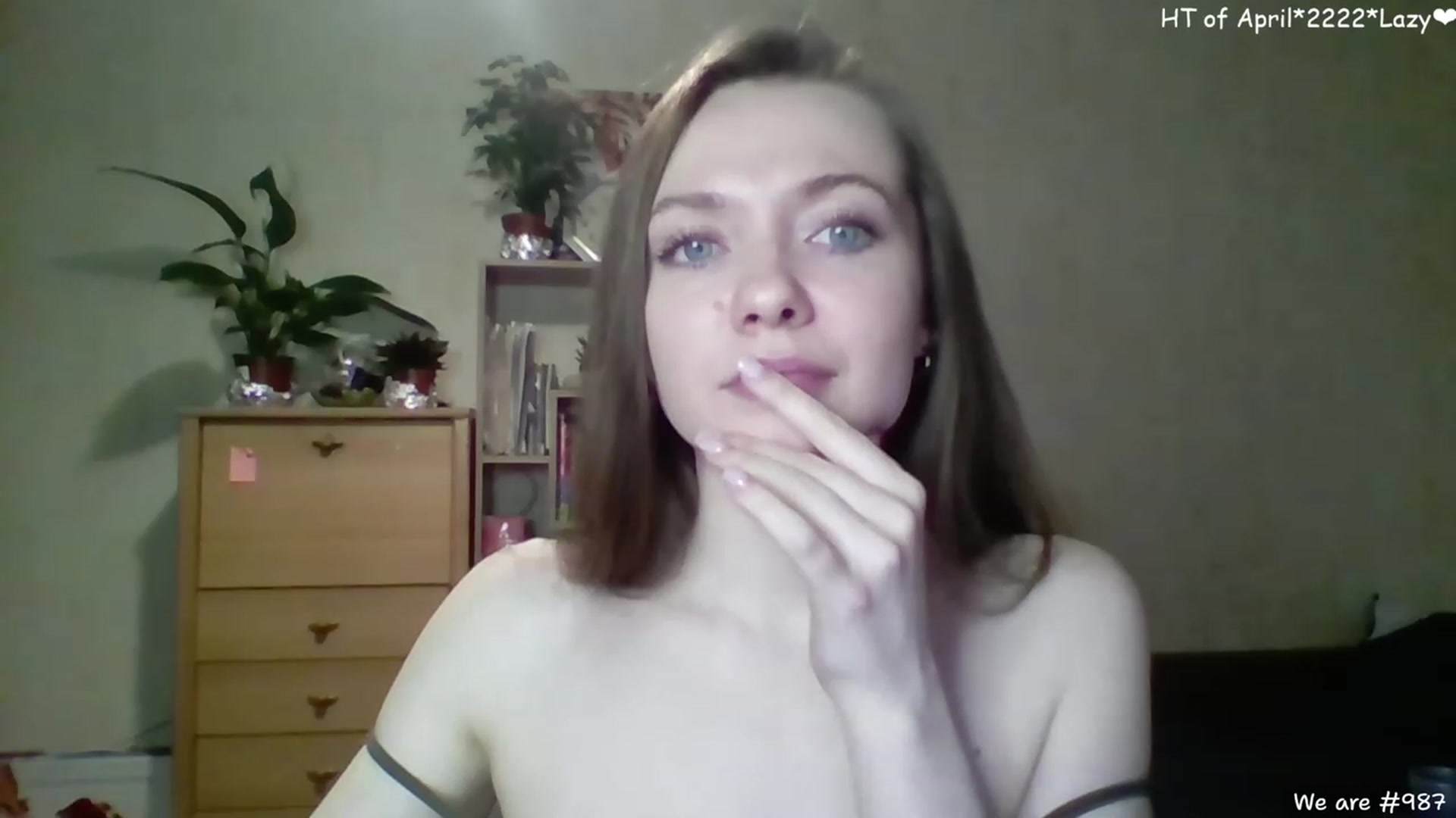 Gallery image thumbnail from LizaGhost's myfreecams stream on, 04/13/2023, 16:50 image 15 of 20