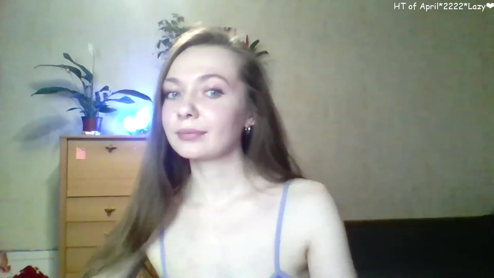 Gallery image thumbnail from LizaGhost's myfreecams stream on, 04/18/2023, 15:16 image 15 of 20