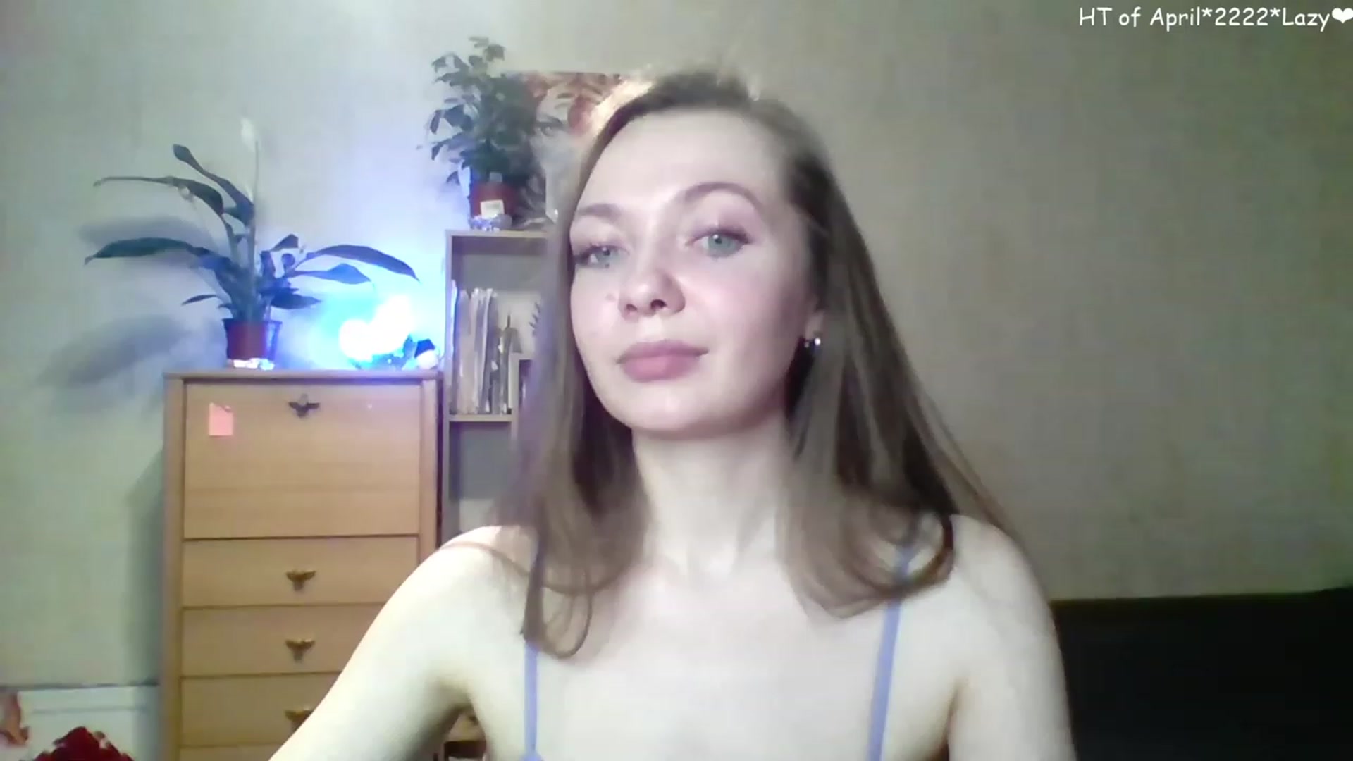 Gallery image thumbnail from LizaGhost's myfreecams stream on, 04/18/2023, 16:35 image 1 of 20