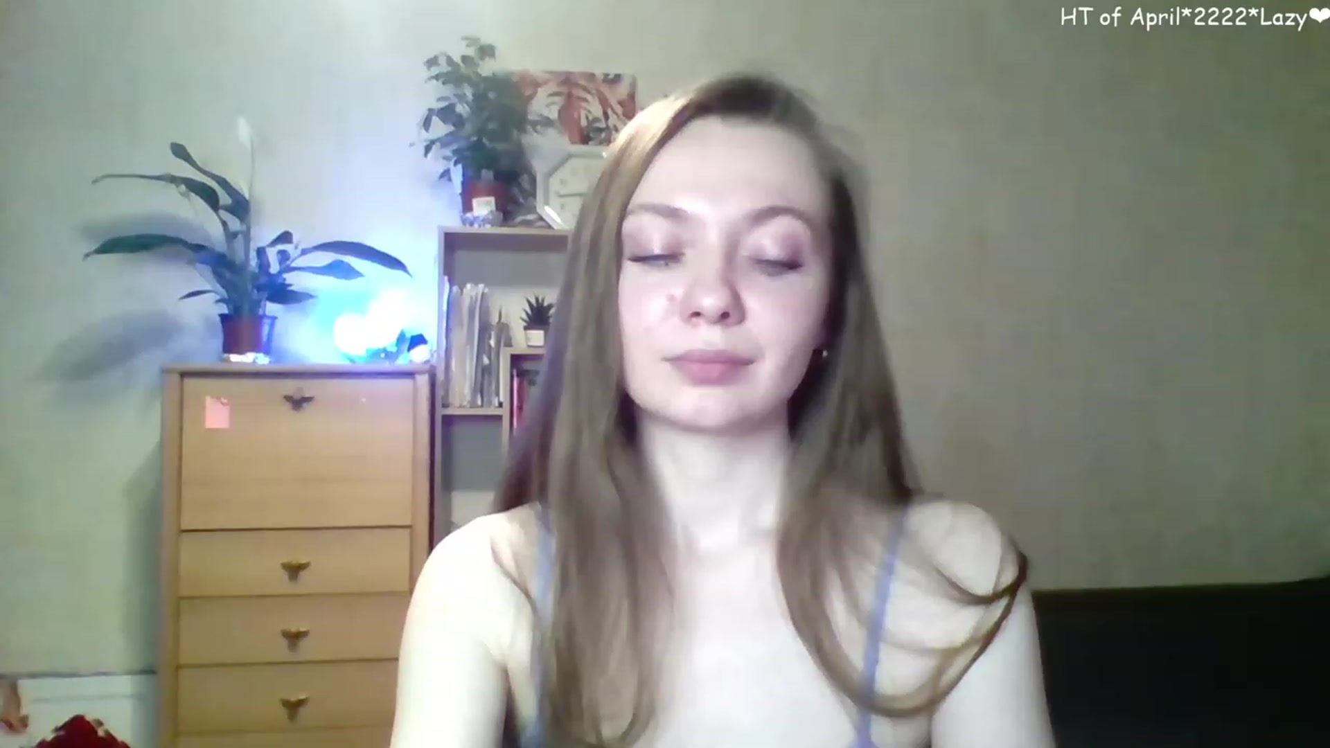 Gallery image thumbnail from LizaGhost's myfreecams stream on, 04/18/2023, 16:35 image 7 of 20