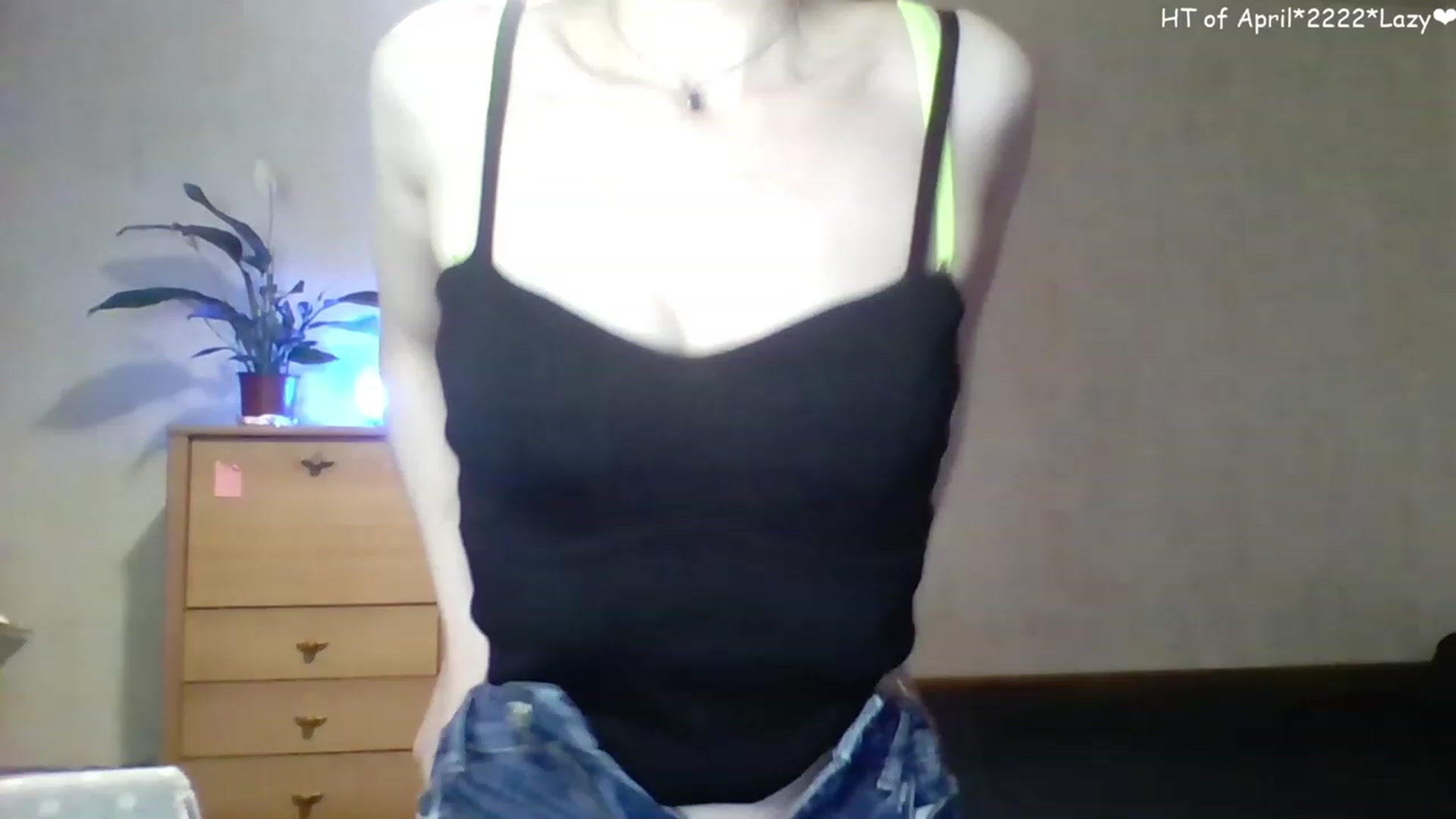 Gallery image thumbnail from LizaGhost's myfreecams stream on, 04/19/2023, 13:22 image 6 of 20