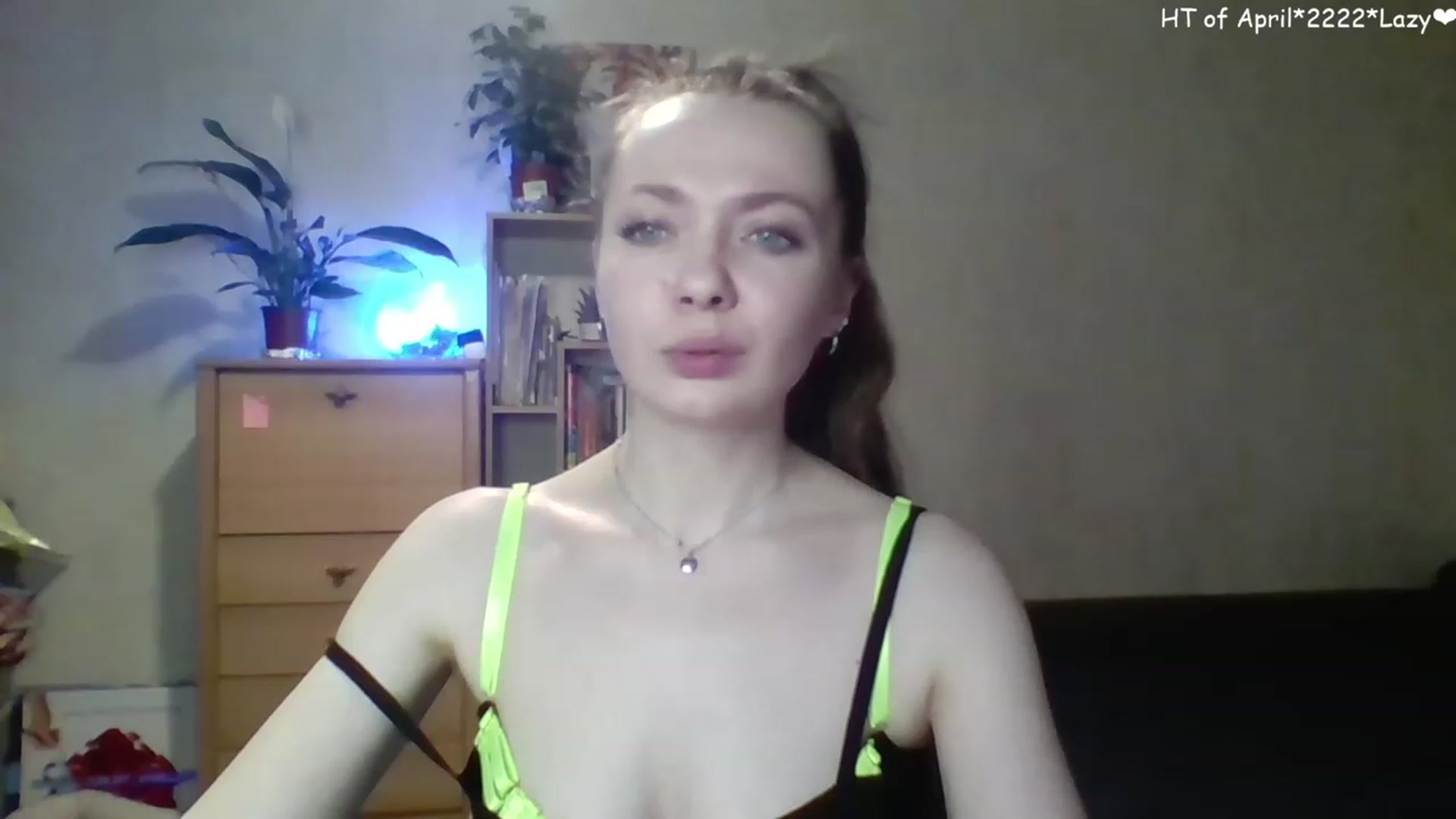 Gallery image thumbnail from LizaGhost's myfreecams stream on, 04/19/2023, 15:13 image 20 of 20