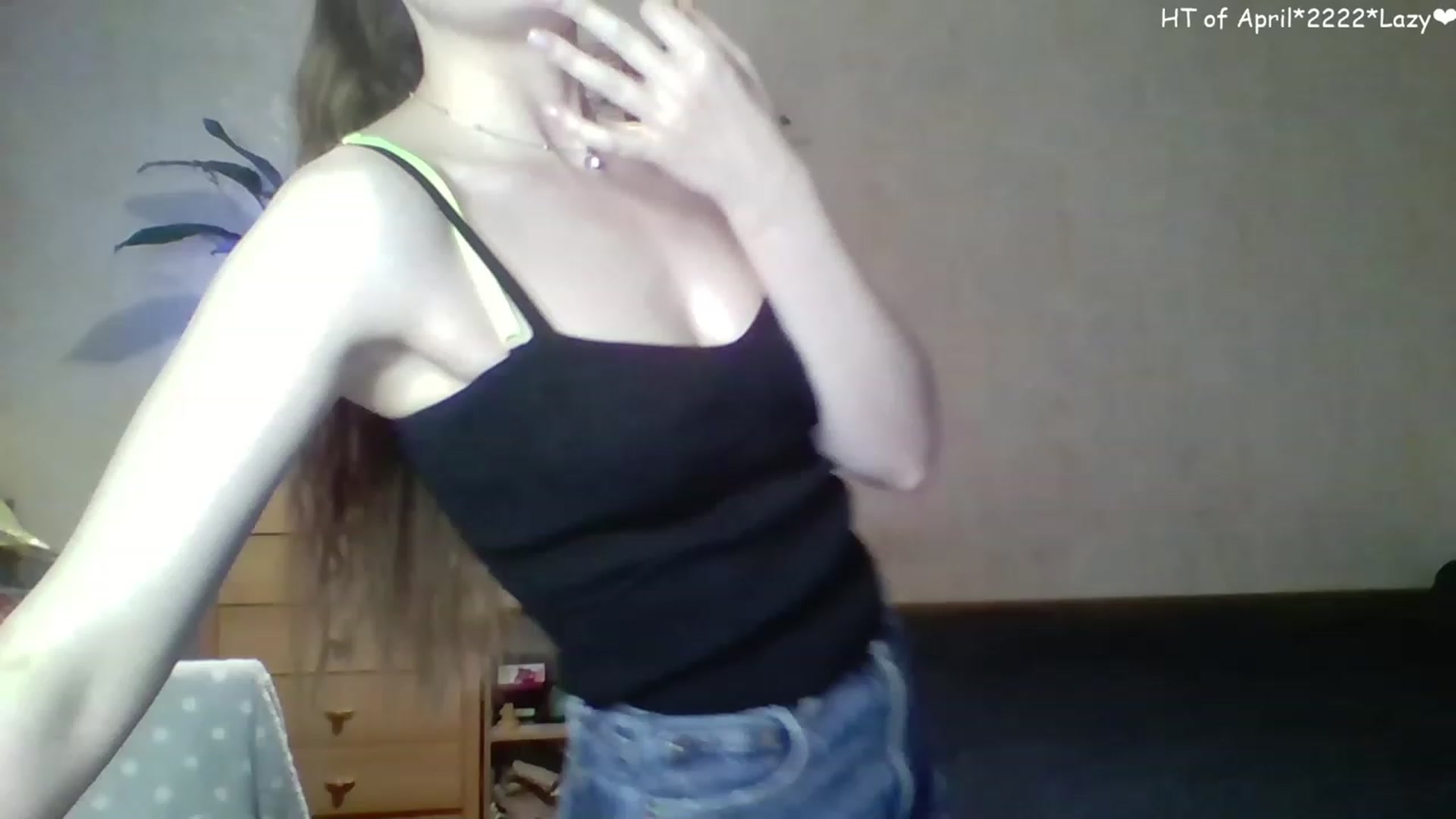 Gallery image thumbnail from LizaGhost's myfreecams stream on, 04/19/2023, 15:13 image 5 of 20