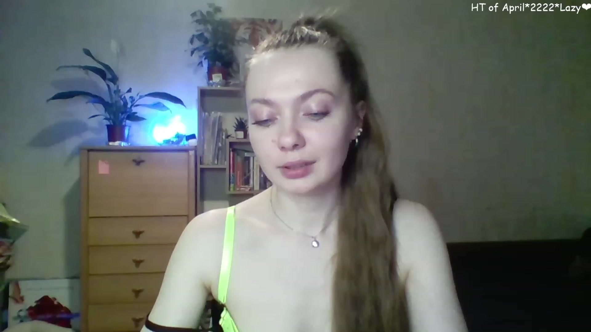 Gallery image thumbnail from LizaGhost's myfreecams stream on, 04/19/2023, 16:21 image 13 of 20