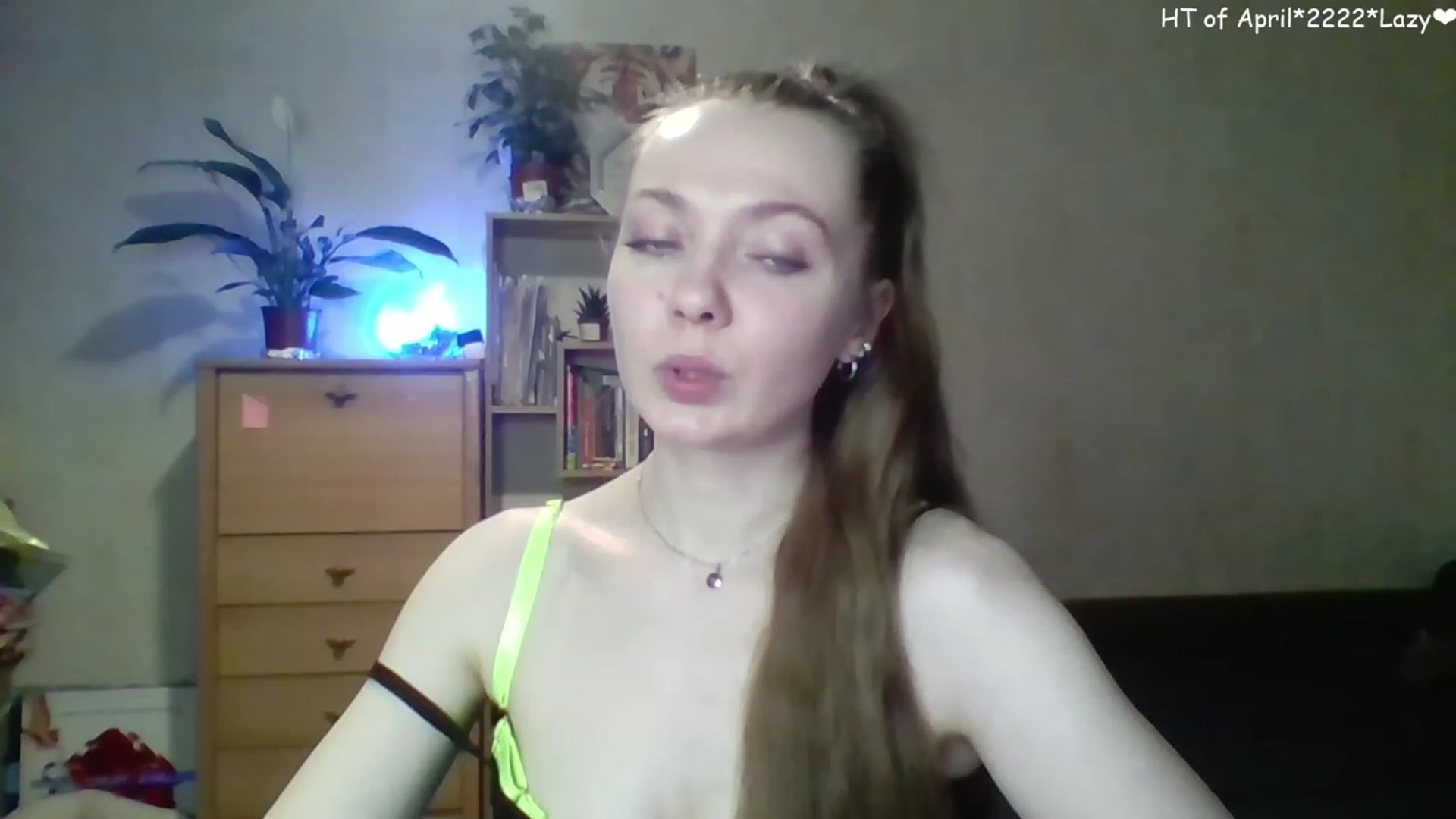 Gallery image thumbnail from LizaGhost's myfreecams stream on, 04/19/2023, 16:21 image 16 of 20