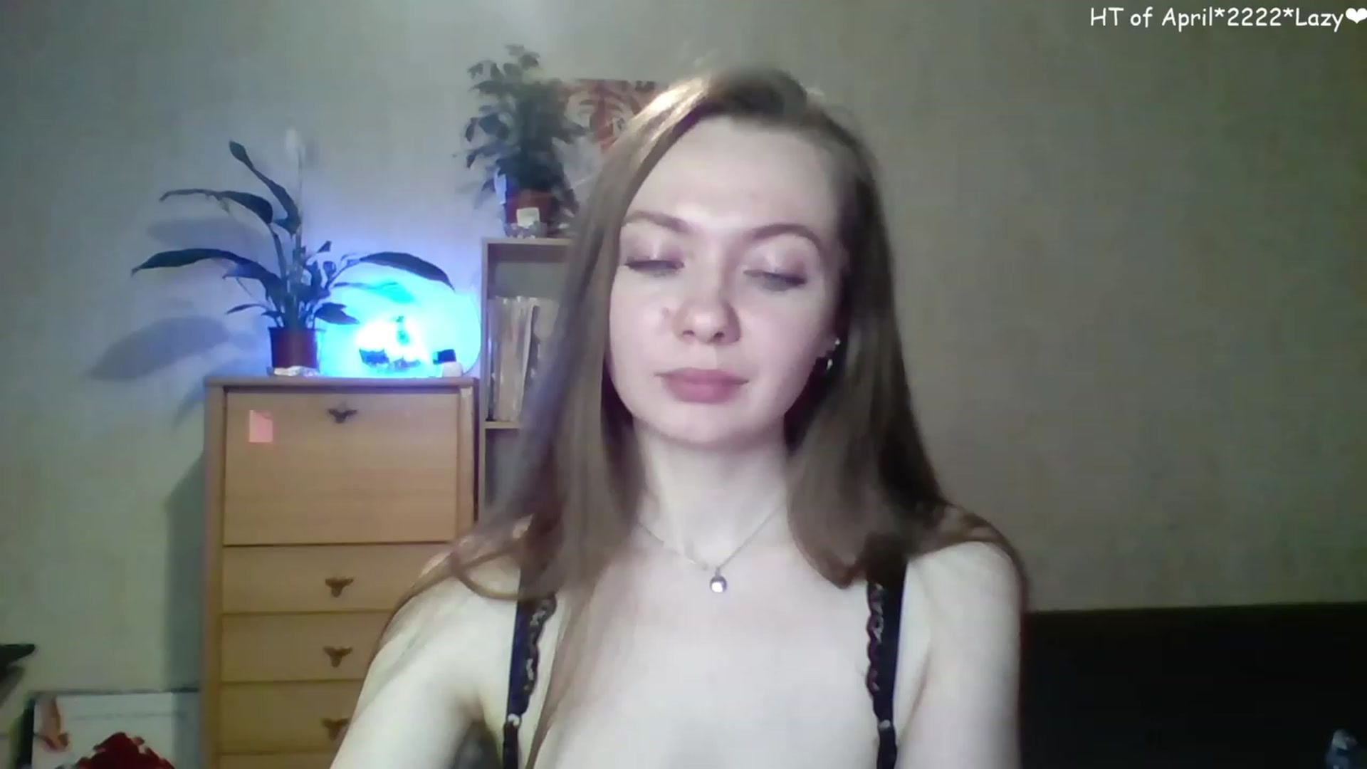 Gallery image thumbnail from LizaGhost's myfreecams stream on, 04/20/2023, 16:58 image 11 of 20