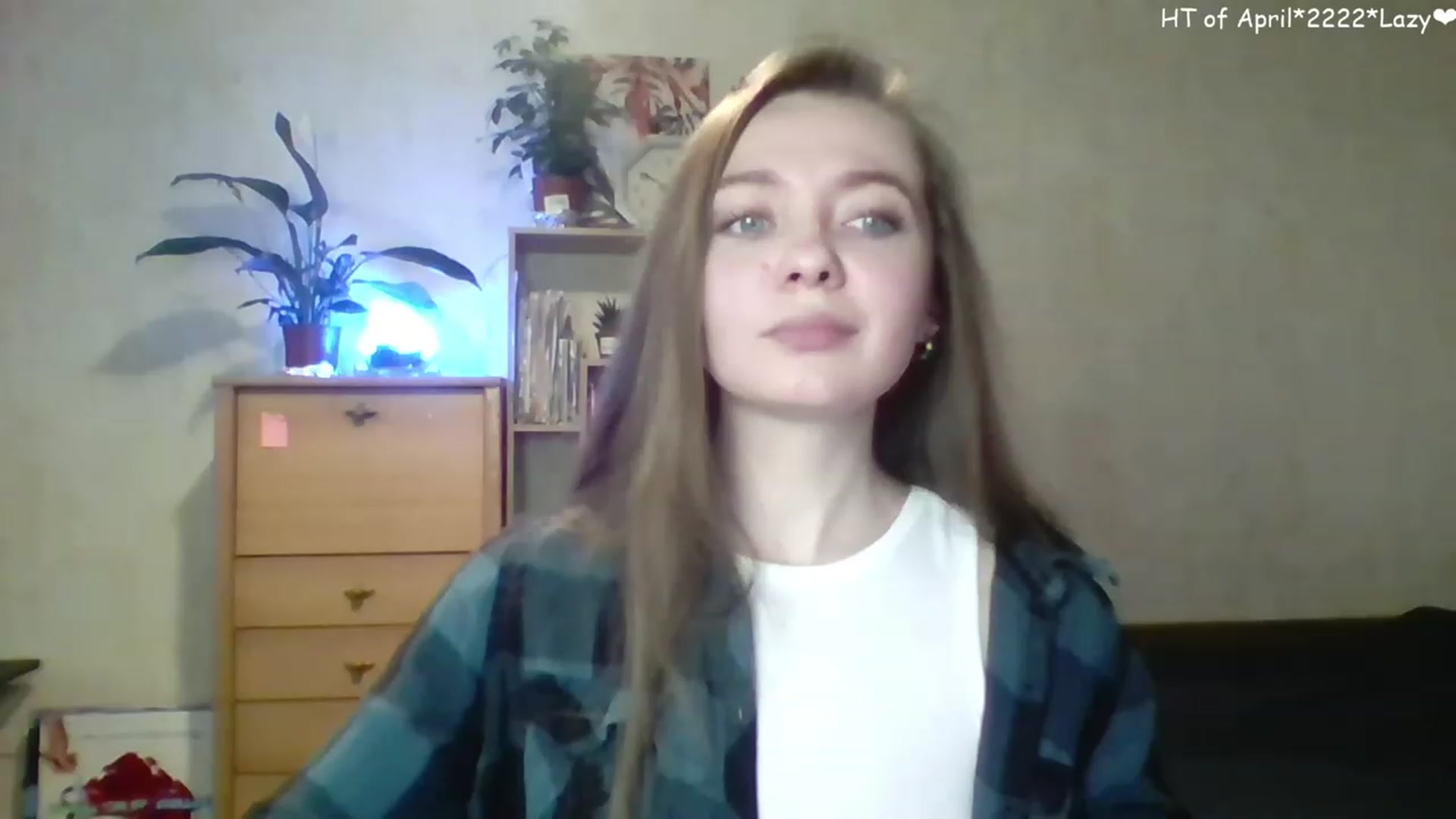 Gallery image thumbnail from LizaGhost's myfreecams stream on, 04/22/2023, 13:09 image 11 of 20