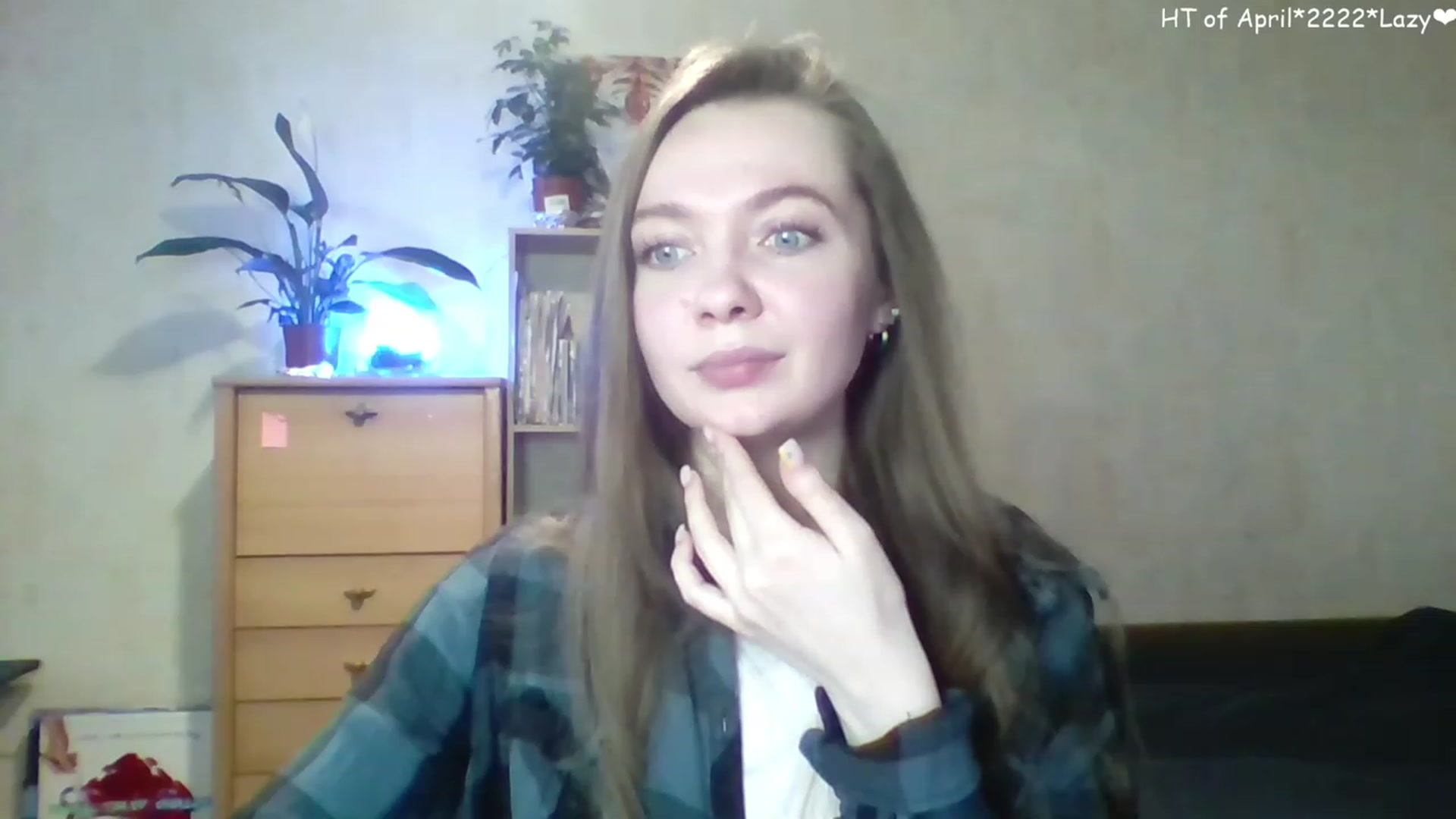 Gallery image thumbnail from LizaGhost's myfreecams stream on, 04/22/2023, 13:09 image 13 of 20