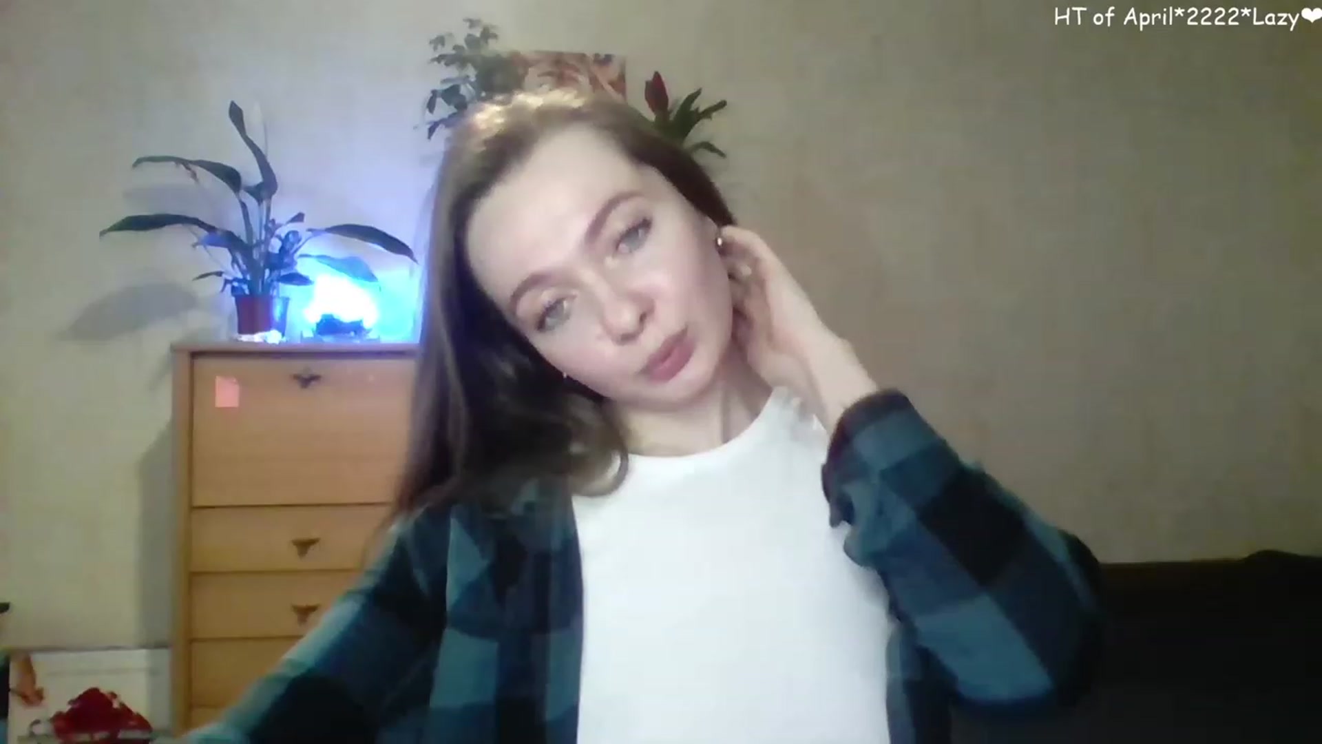 Gallery image thumbnail from LizaGhost's myfreecams stream on, 04/22/2023, 13:53 image 17 of 20