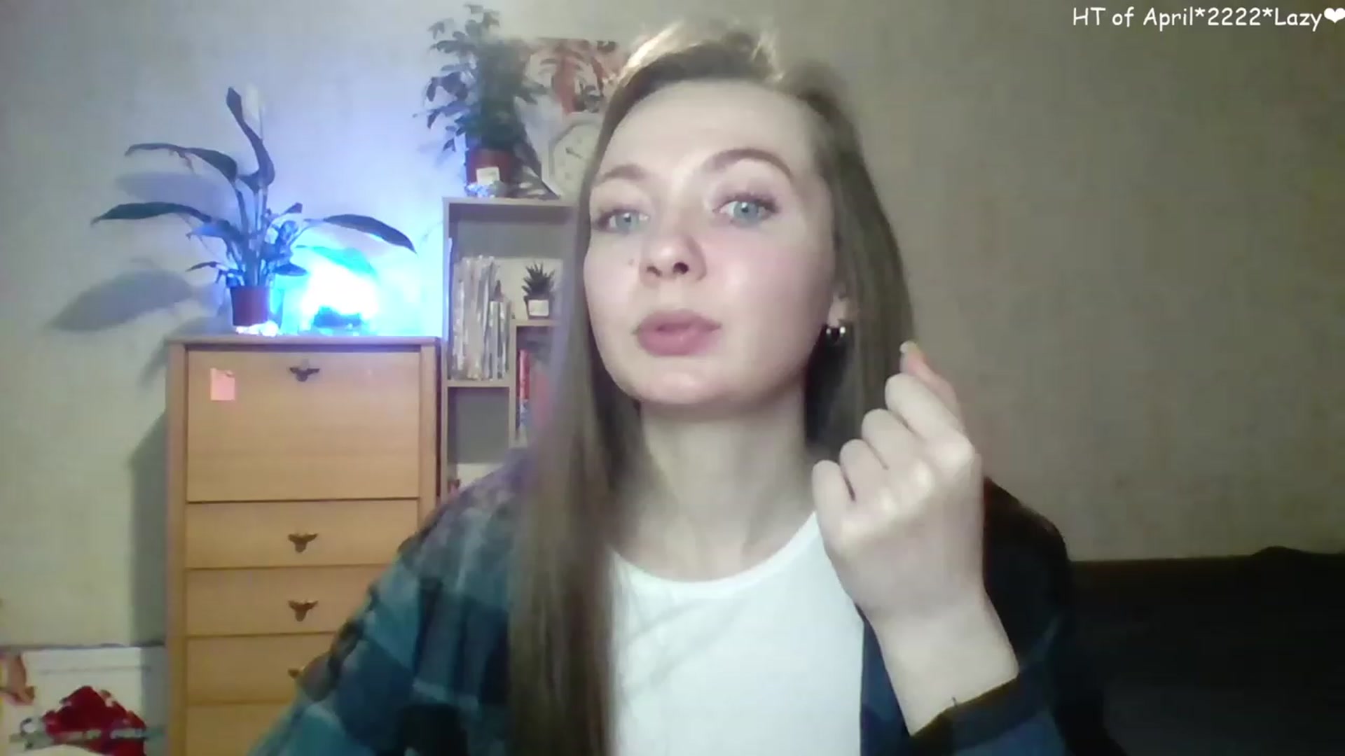 Gallery image thumbnail from LizaGhost's myfreecams stream on, 04/22/2023, 16:34 image 14 of 20