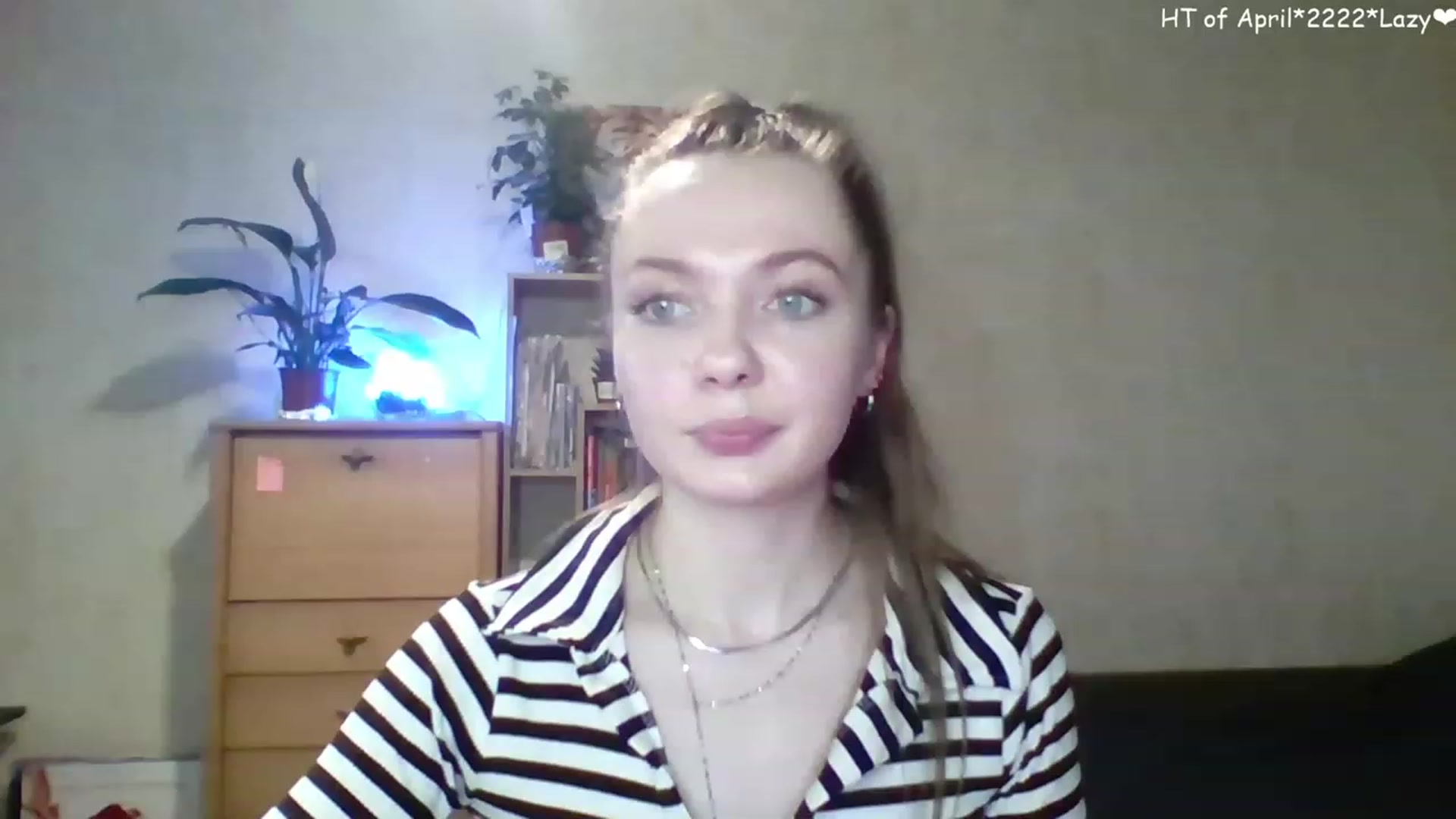 Gallery image thumbnail from LizaGhost's myfreecams stream on, 04/23/2023, 14:26 image 6 of 20
