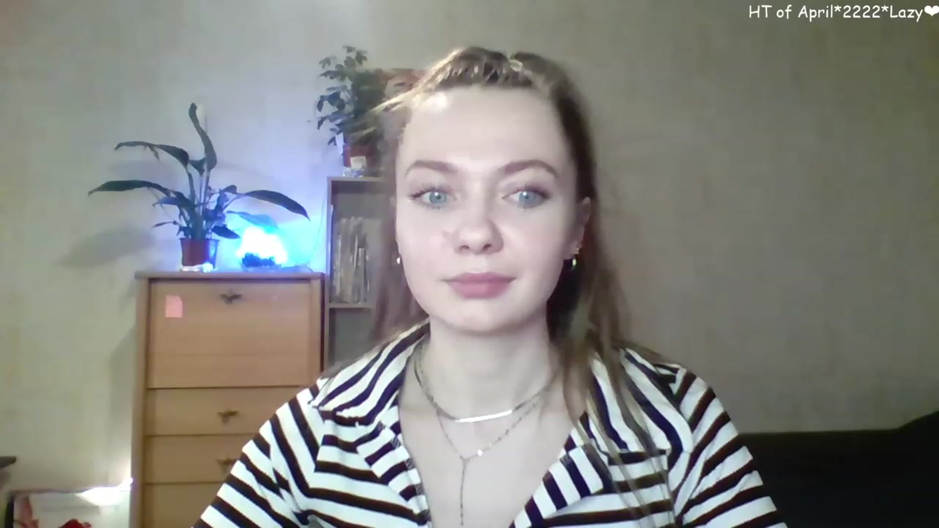 Gallery image thumbnail from LizaGhost's myfreecams stream on, 04/23/2023, 14:26 image 19 of 20