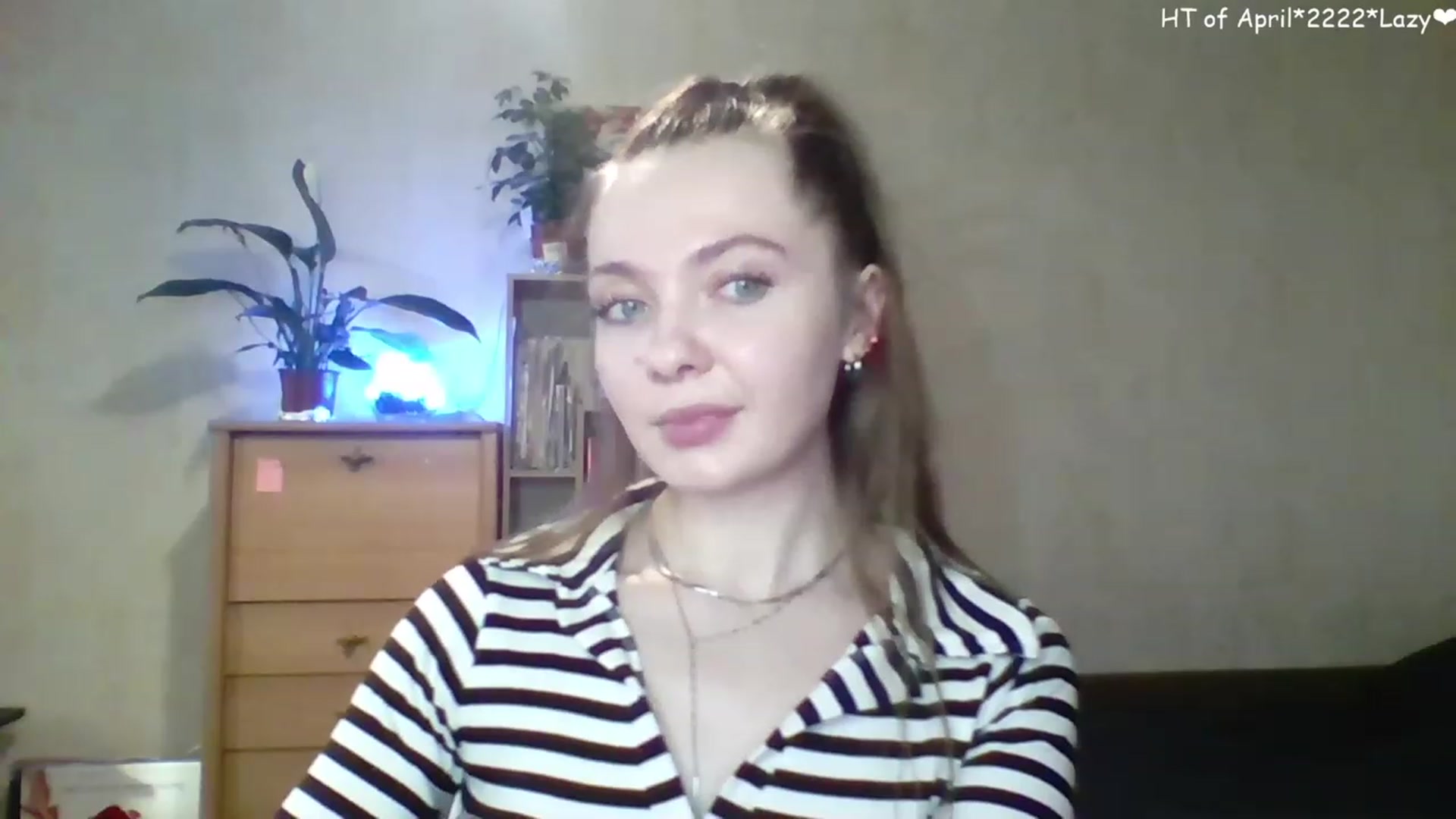 Gallery image thumbnail from LizaGhost's myfreecams stream on, 04/23/2023, 14:26 image 17 of 20