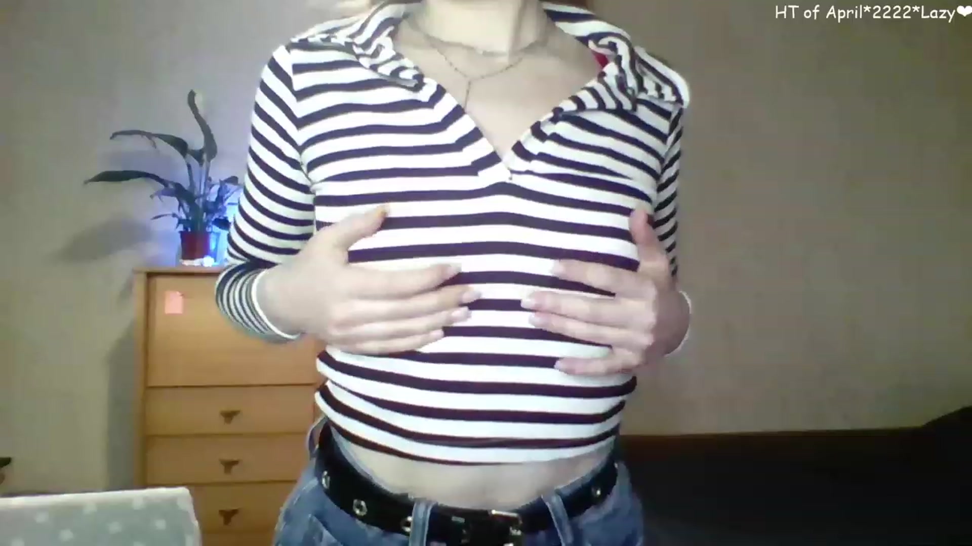 Gallery image thumbnail from LizaGhost's myfreecams stream on, 04/23/2023, 15:45 image 10 of 20