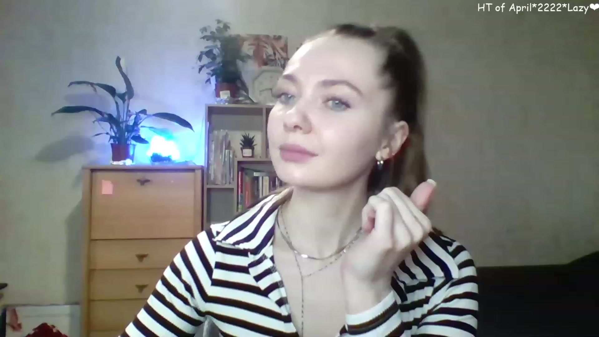 Gallery image thumbnail from LizaGhost's myfreecams stream on, 04/23/2023, 15:45 image 1 of 20