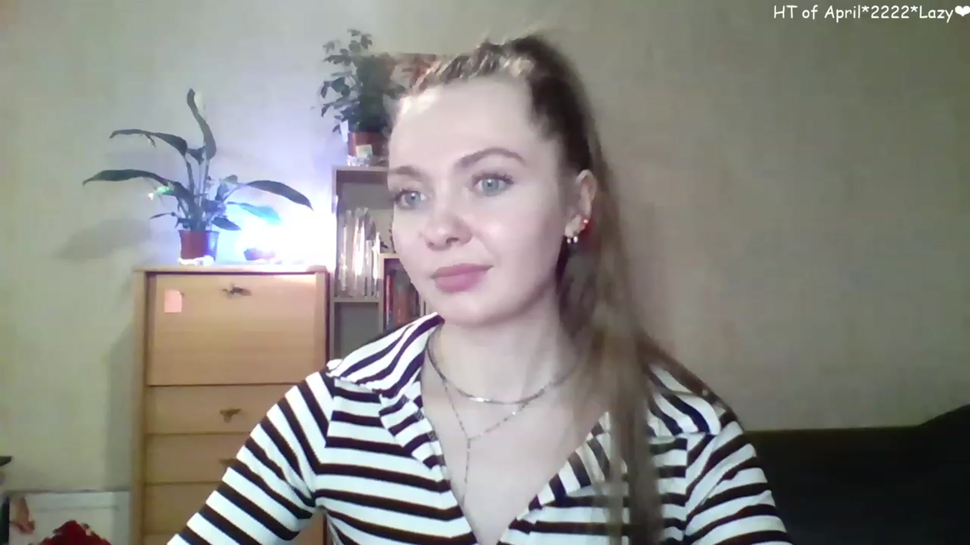 Gallery image thumbnail from LizaGhost's myfreecams stream on, 04/23/2023, 15:45 image 13 of 20